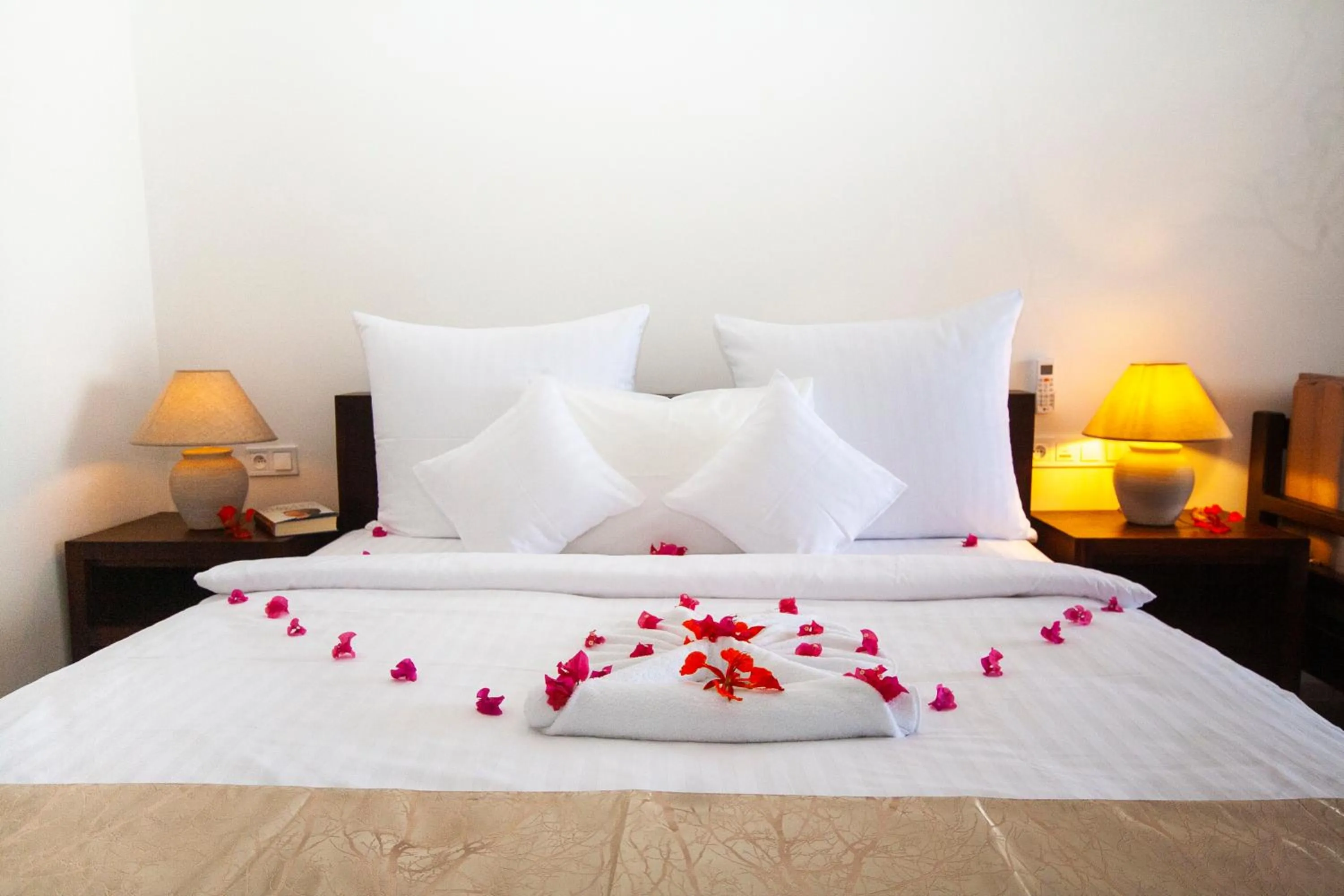 Bedroom, Bed in Alladin Boutique Beach Hotel and SPA Zanzibar