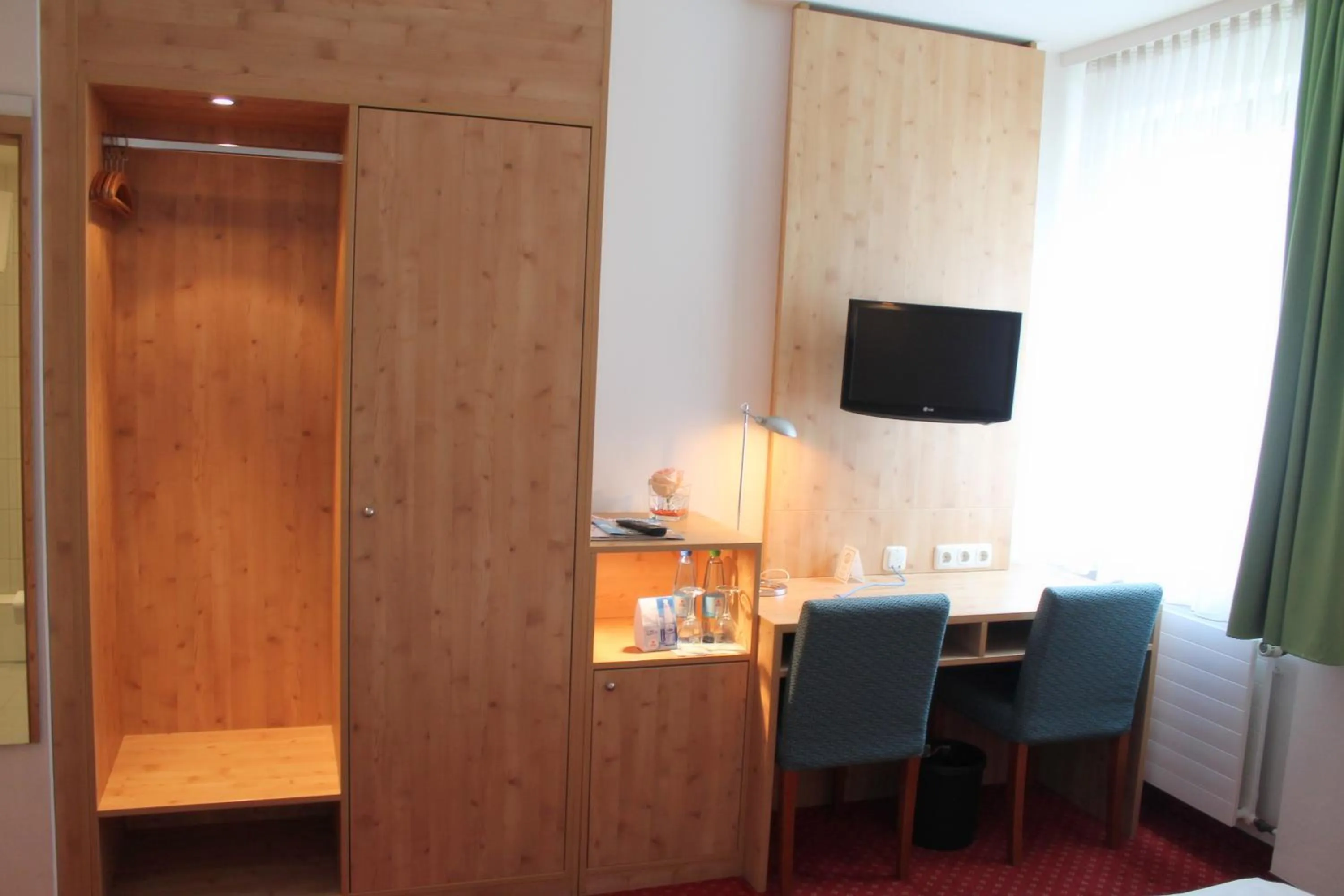 Seating area in Steichele Hotel & Weinrestaurant