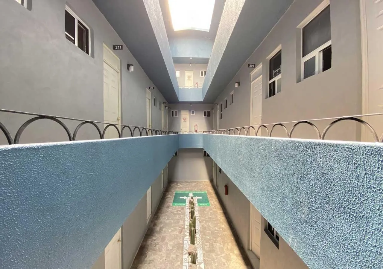 Area and facilities in HOTEL GRAN VIA CENTRAL