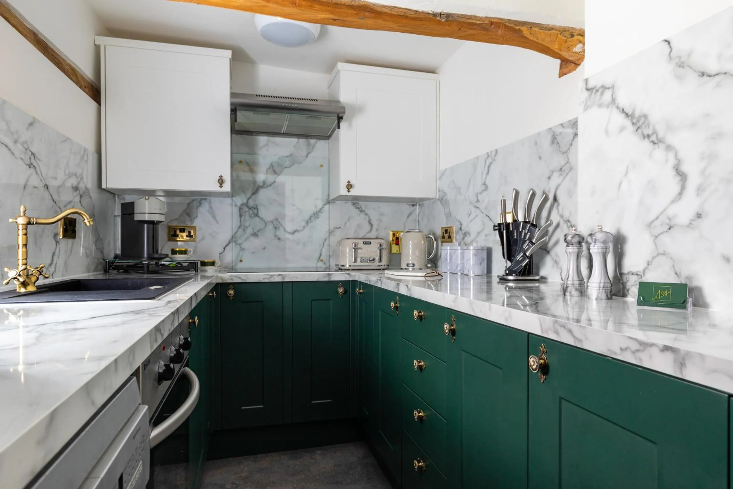 Kitchen or kitchenette in Staycations Maldon