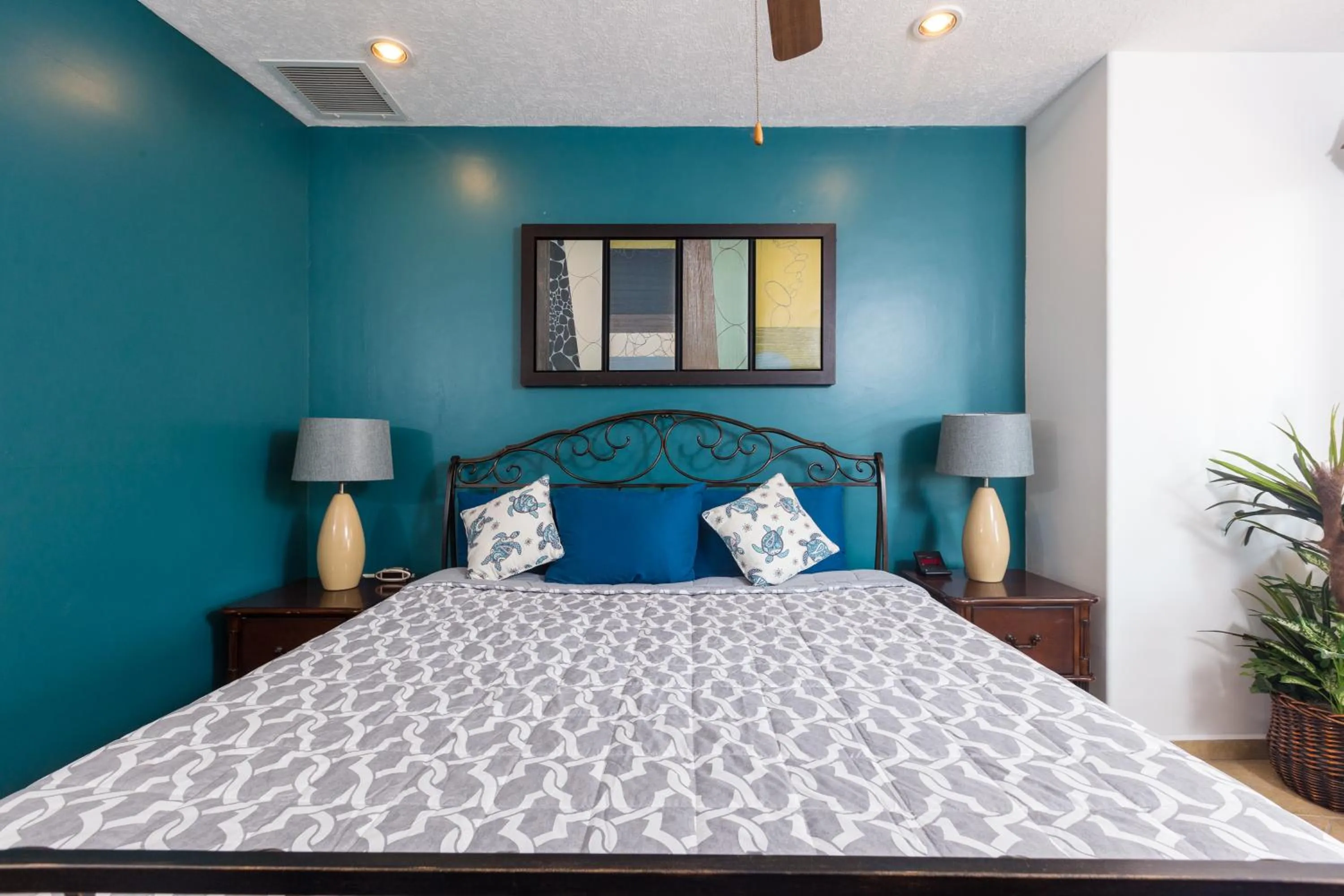 Bed in Bella Sirena Luxury Resort 205-D