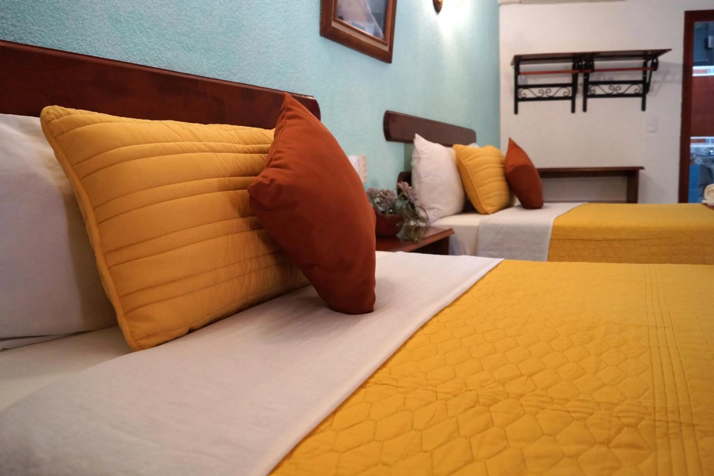 Photo of the whole room, Bed in Hotel HF Hacienda San Francisco