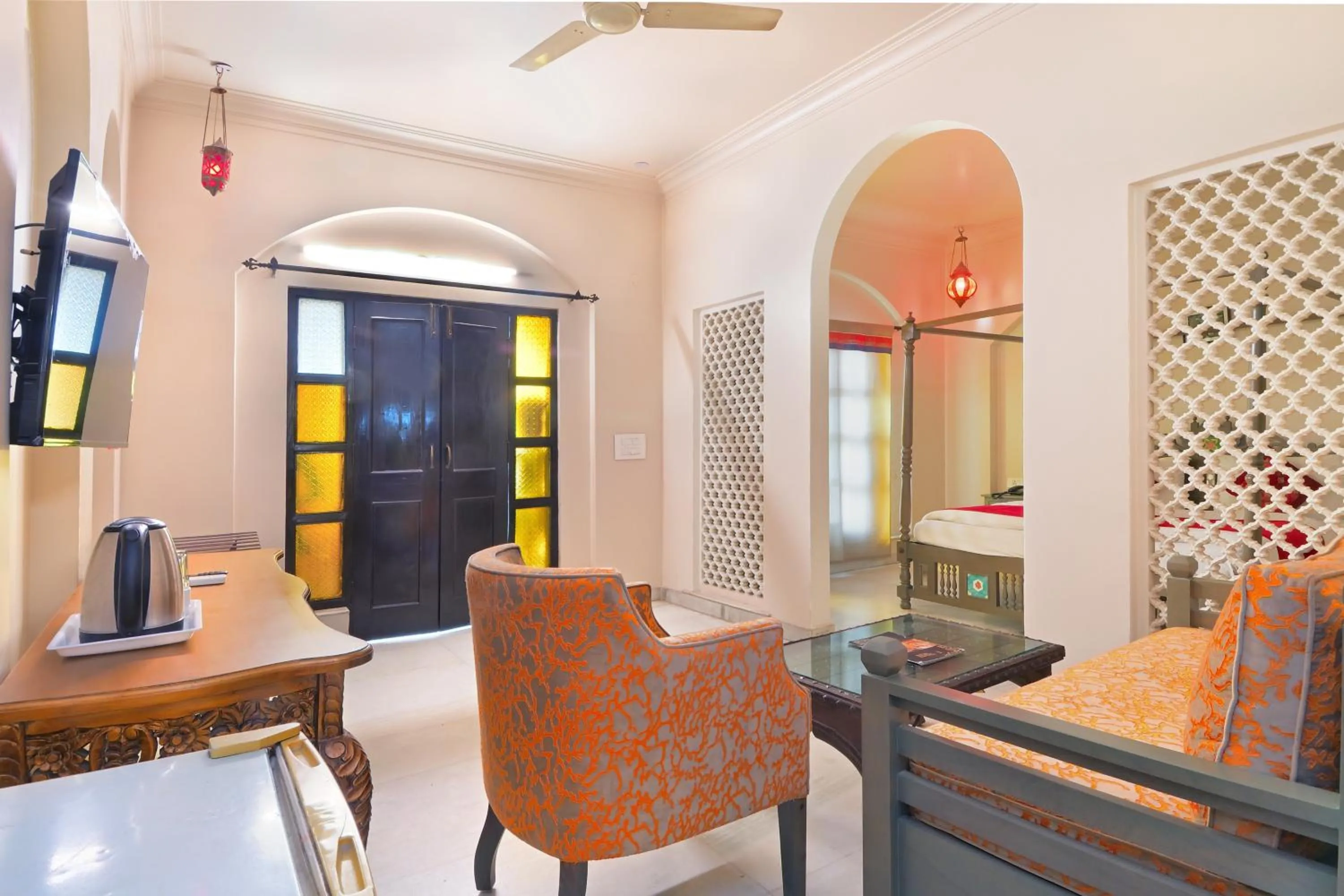 TV and multimedia in Jyoti Mahal - A Royal Heritage Hotel - Close to Connaught Place