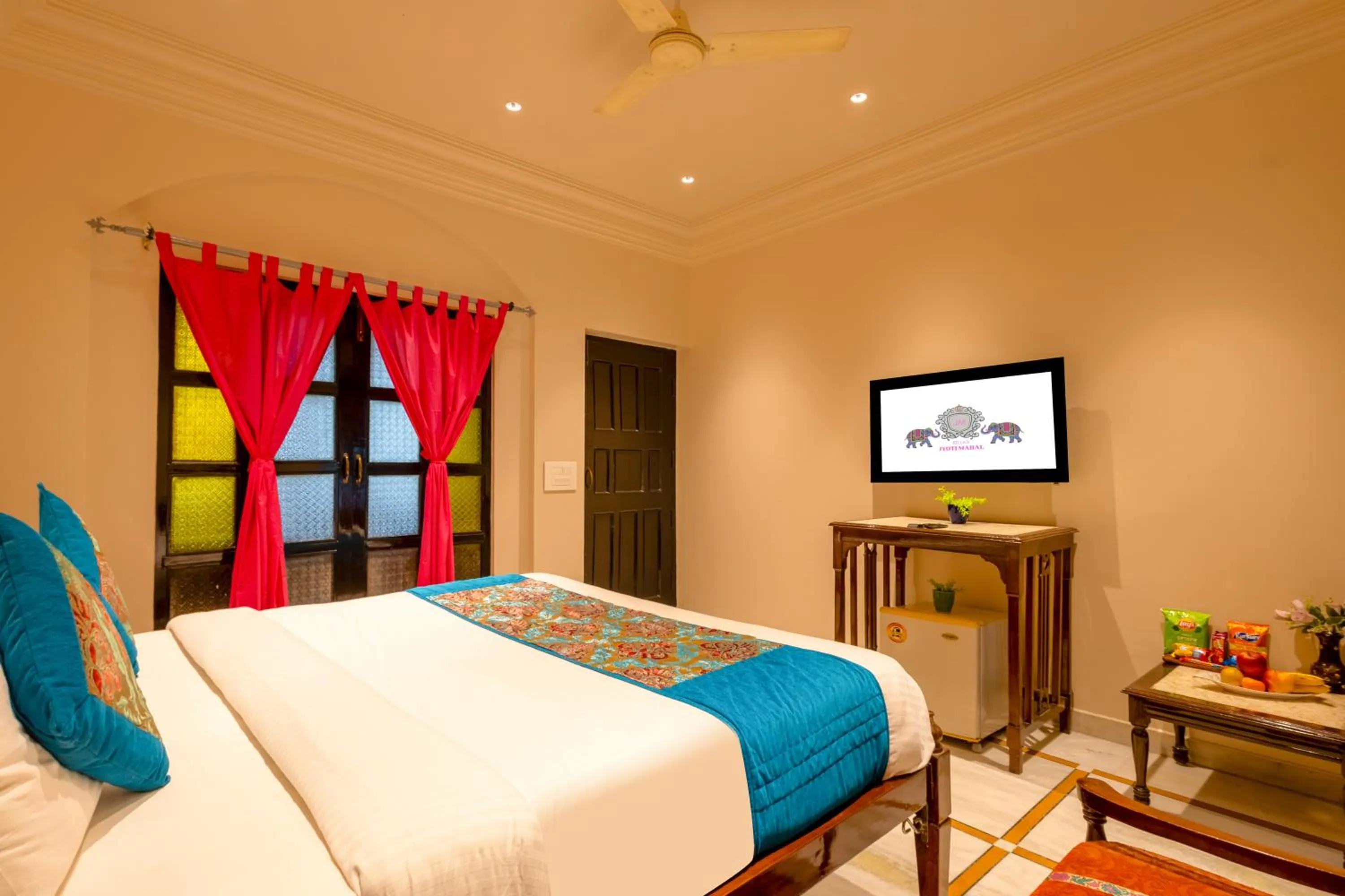 Bedroom, Bed in Jyoti Mahal - A Royal Heritage Hotel - Close to Connaught Place