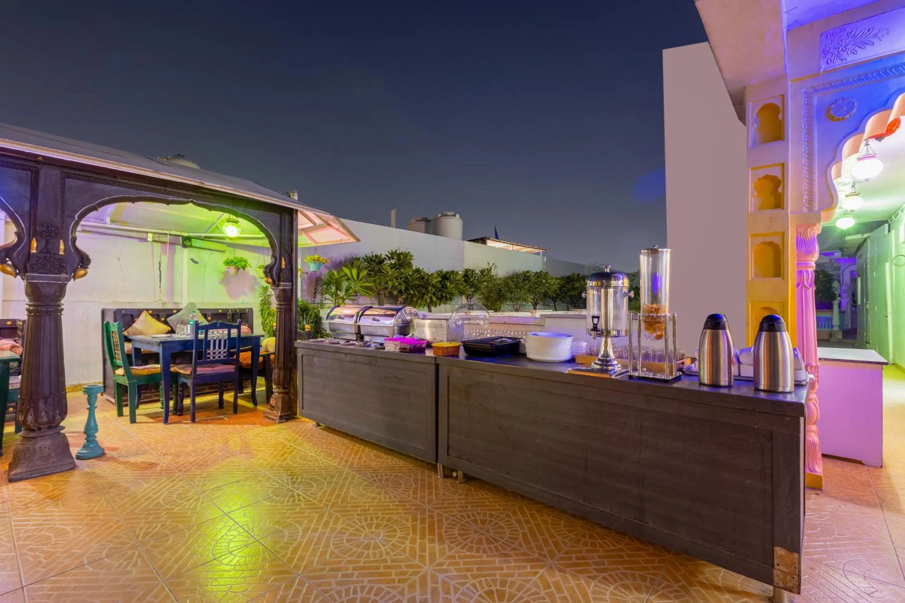 Restaurant/places to eat in Jyoti Mahal - A Royal Heritage Hotel - Close to Connaught Place