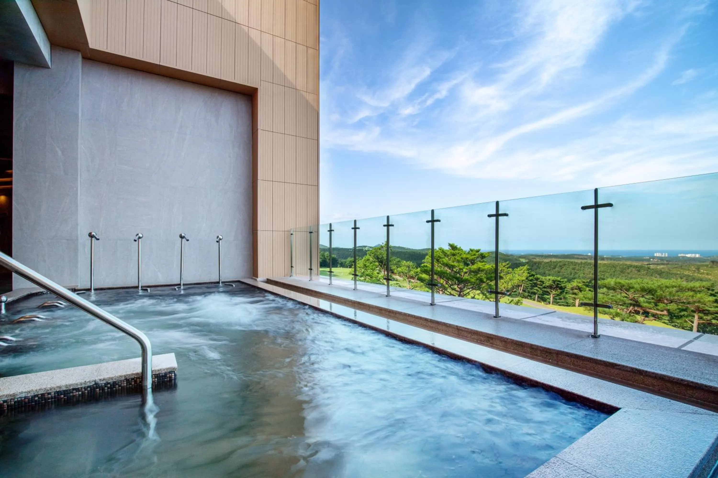 Swimming pool in Sono Felice Delpino