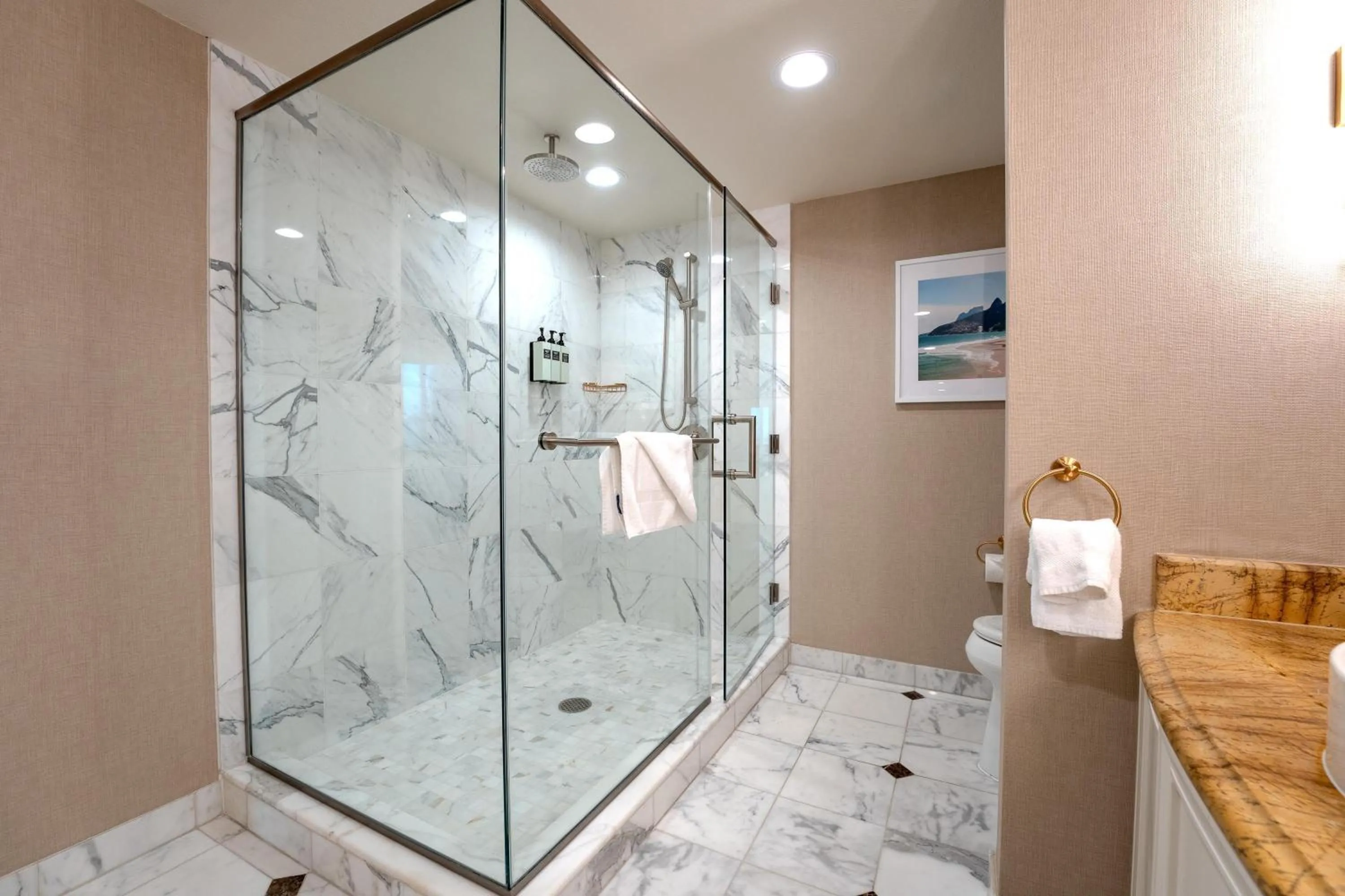 Bathroom in Rio Hotel & Casino, a Destination by Hyatt Hotel