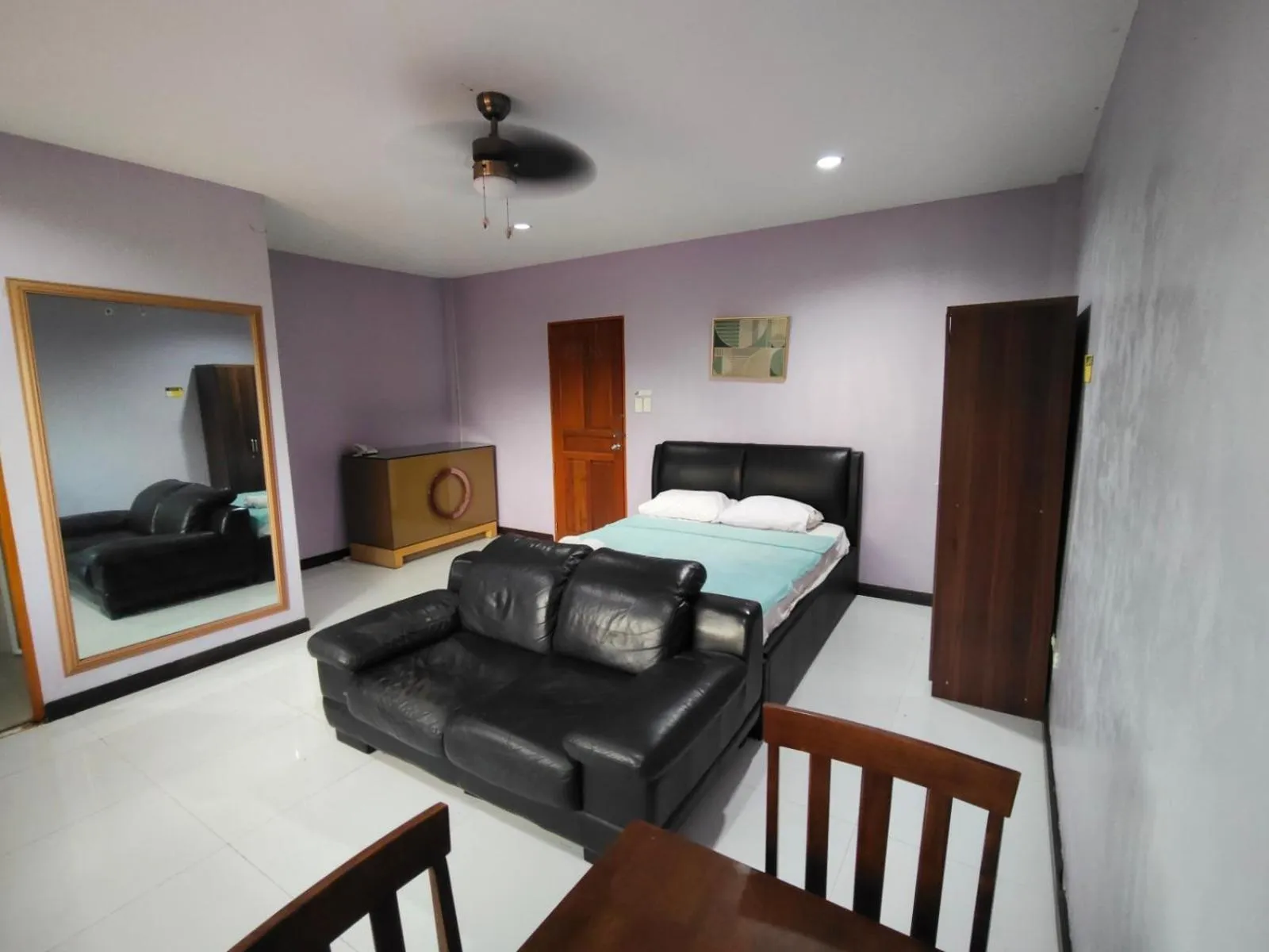 Bedroom, Bed in OYO 805 La Belladoza