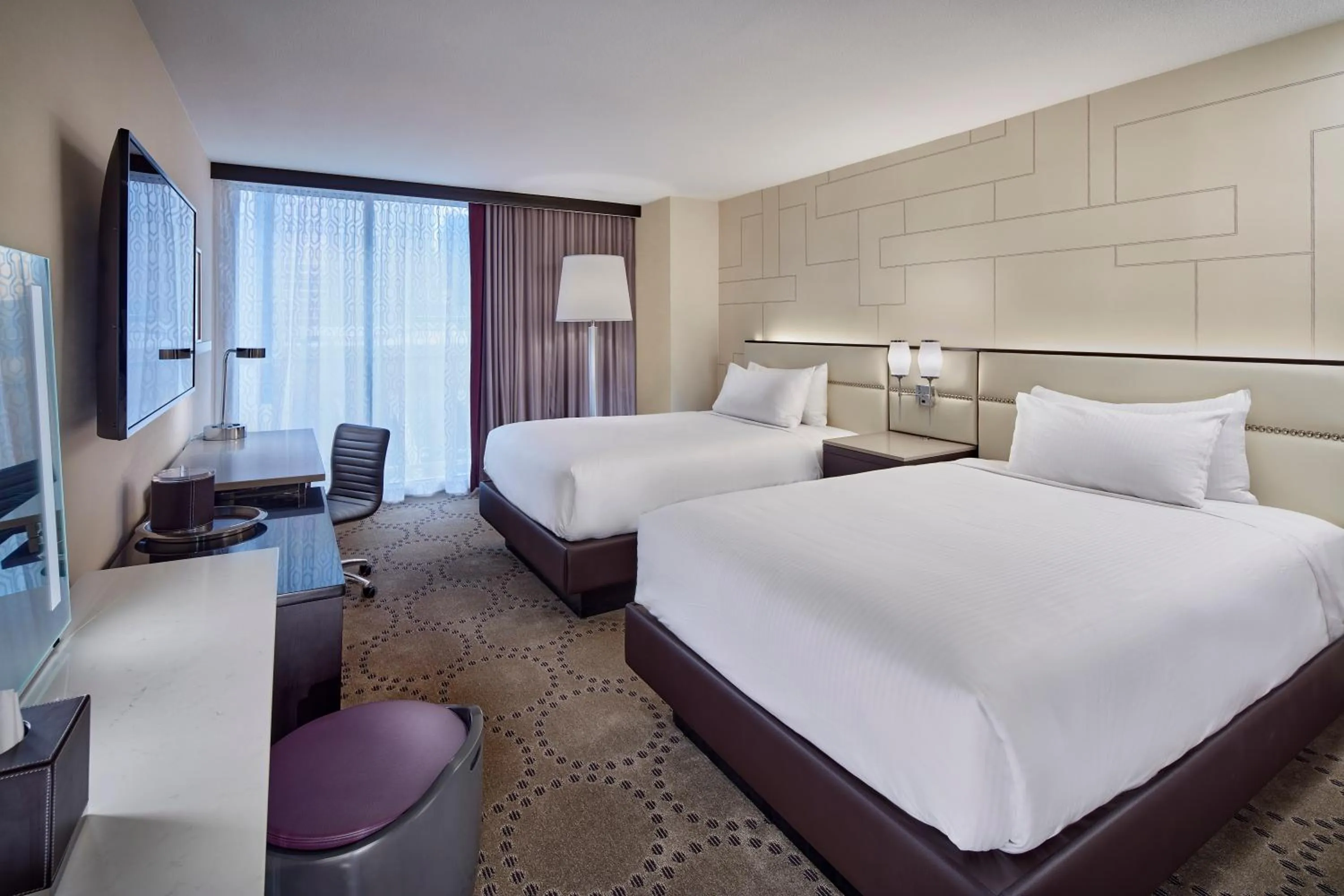 Bed in Harrah's Las Vegas, A Caesars Destination