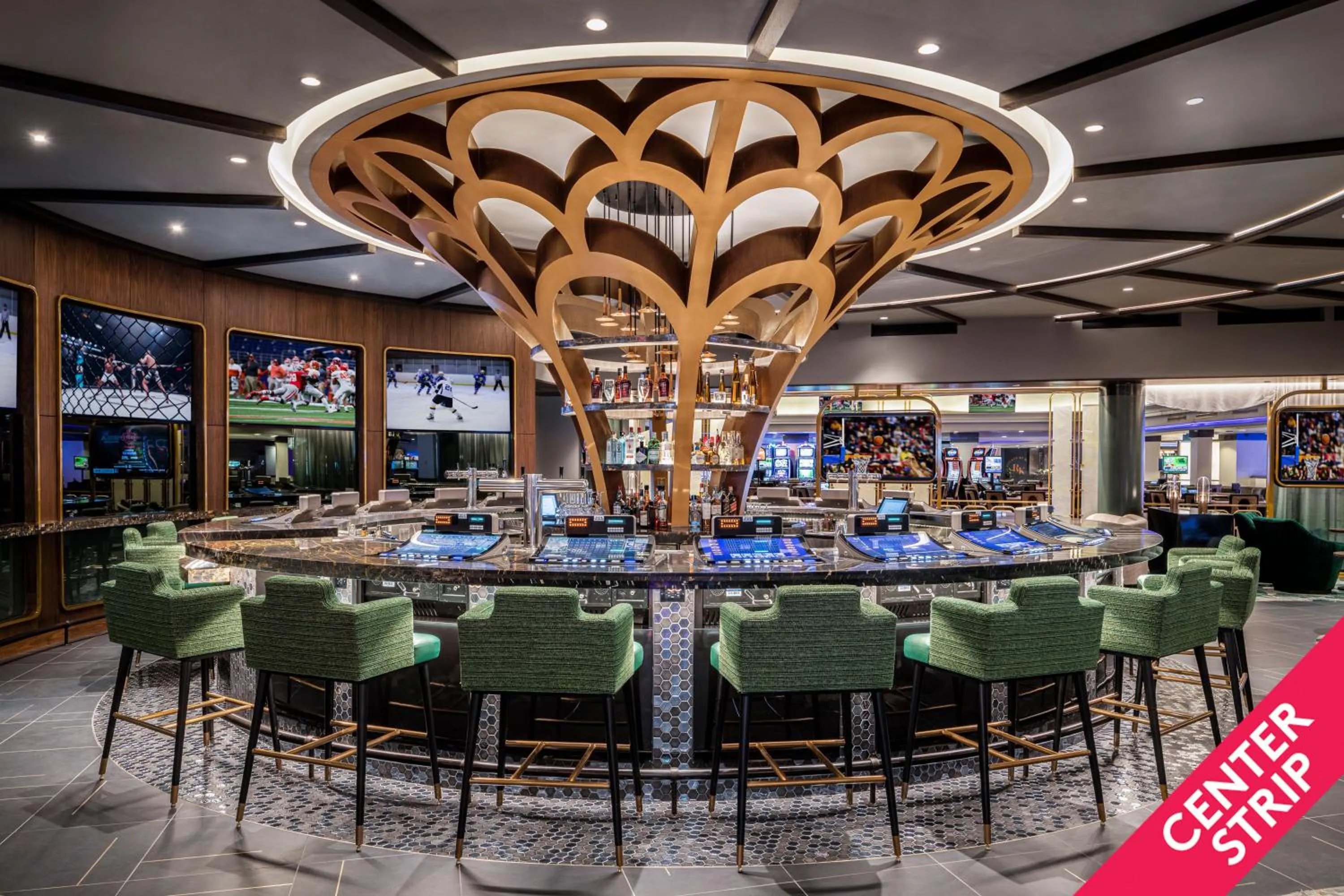 Lounge or bar in Harrah's Las Vegas, A Caesars Destination