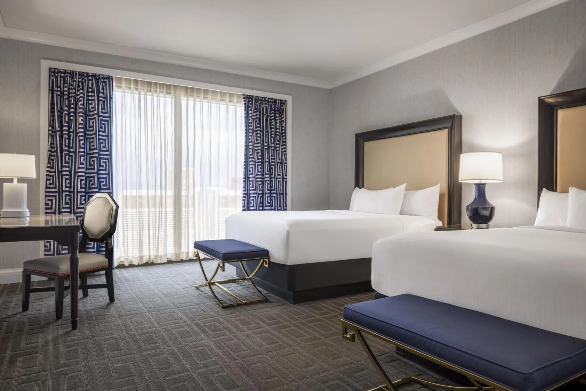 Bedroom, Bed in Caesars Palace Hotel & Casino