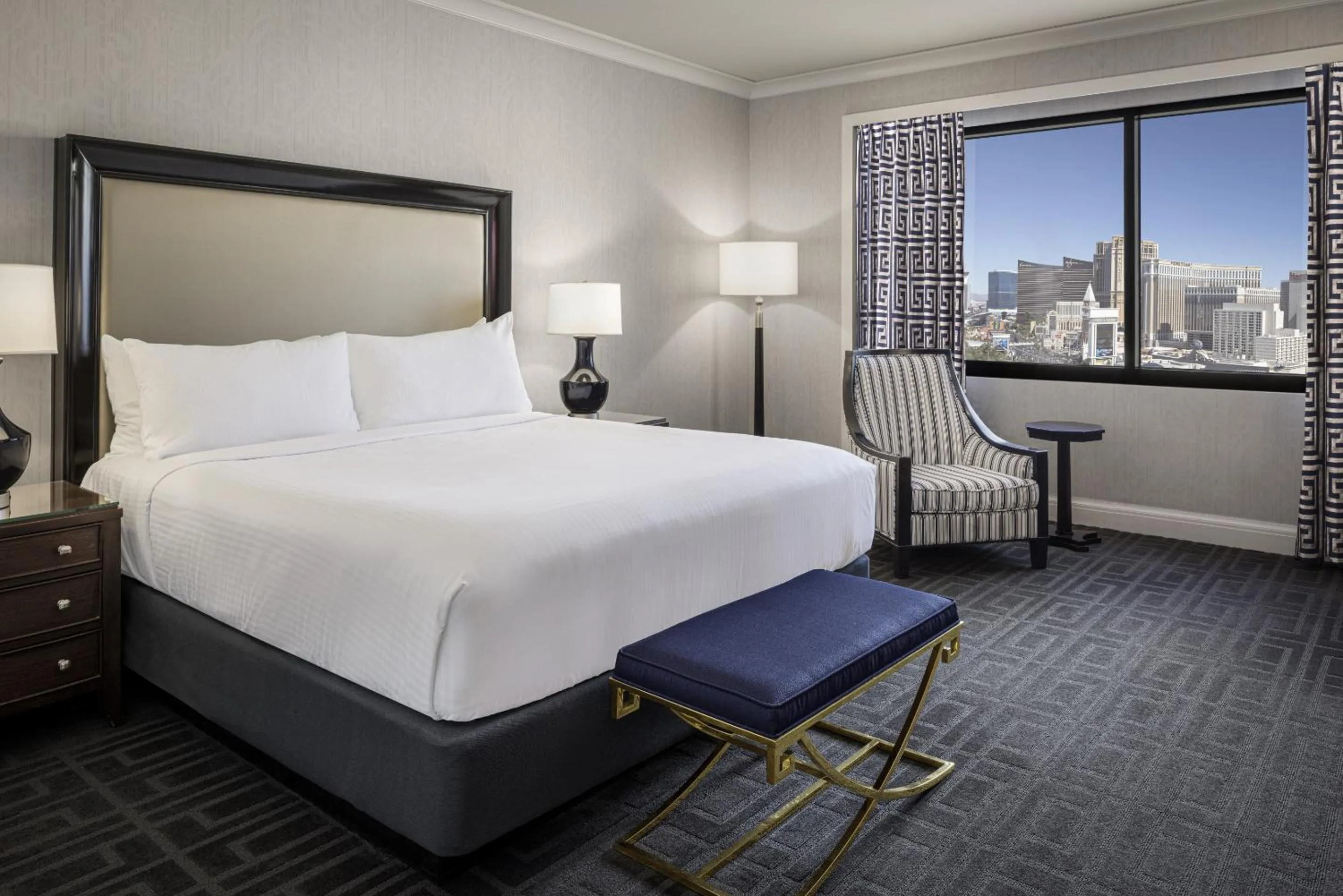 Bedroom, Bed in Caesars Palace Hotel & Casino