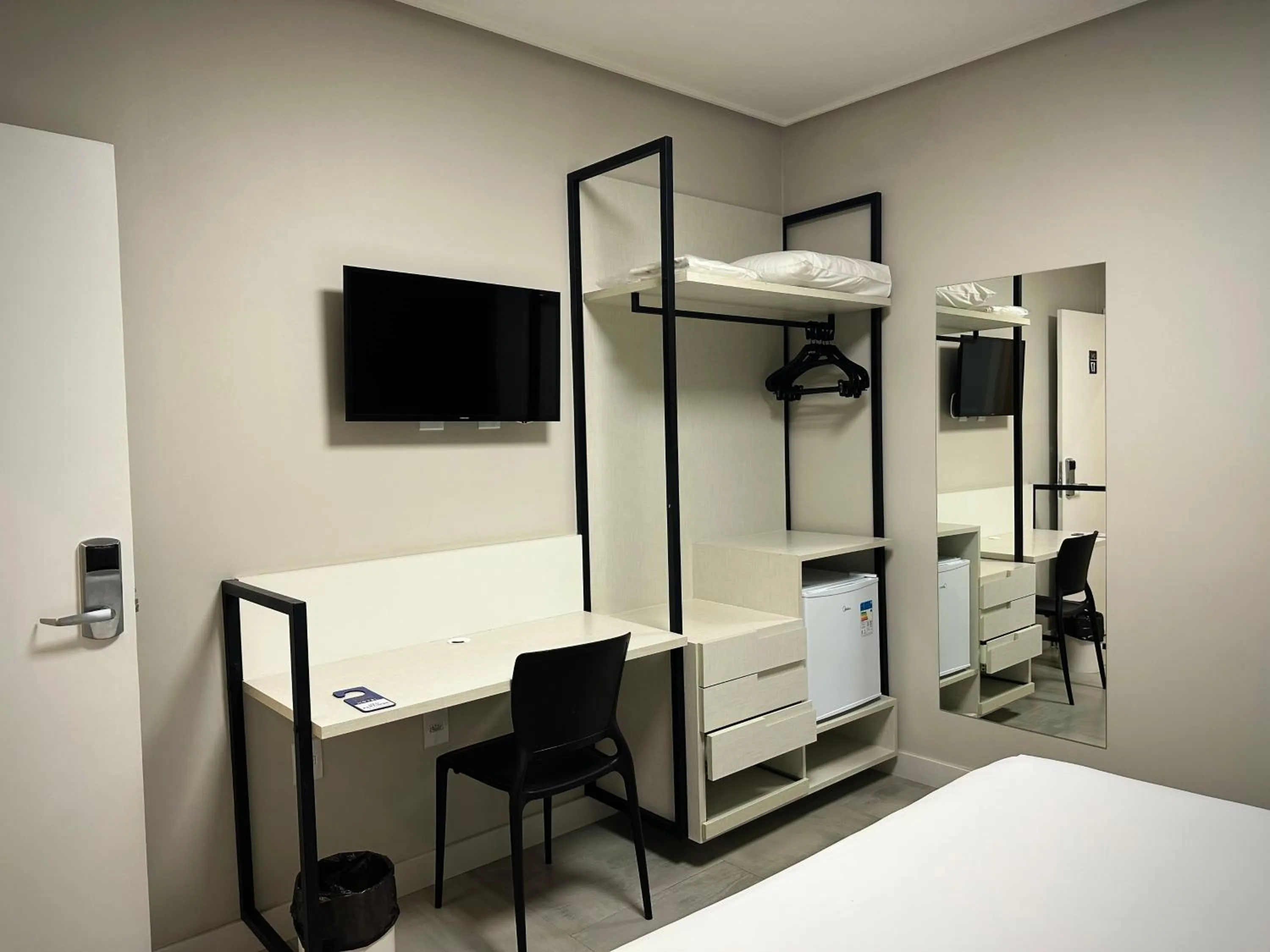 Bedroom, Bed in DM HOTEL