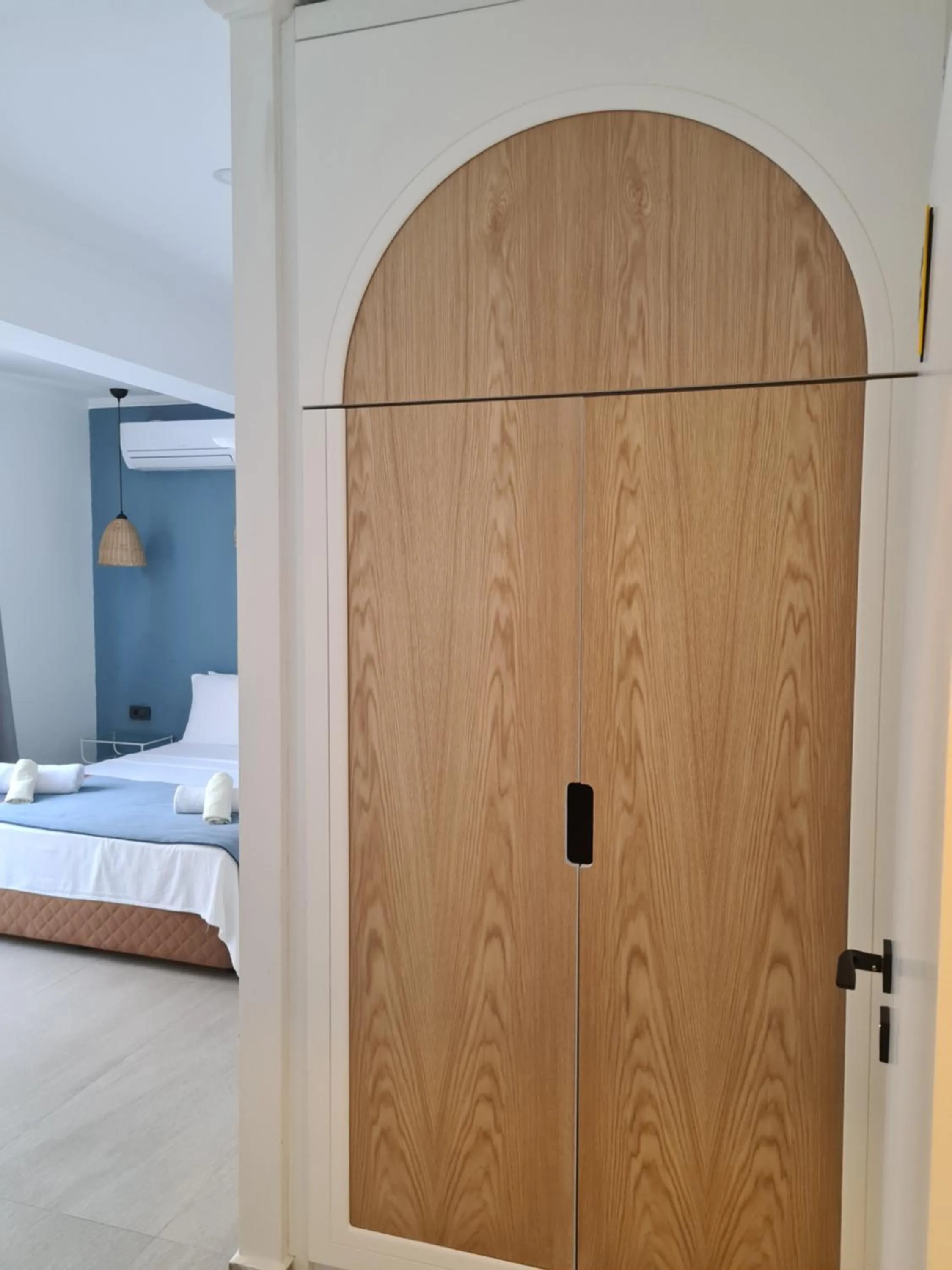 Bed in Park Hotel Rooms & Apart