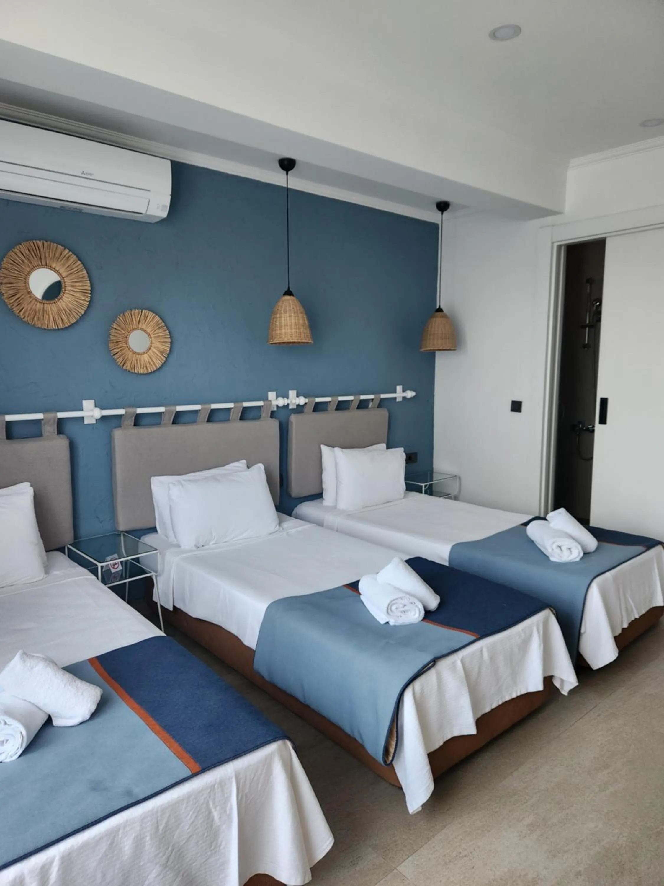 Bed in Park Hotel Rooms & Apart