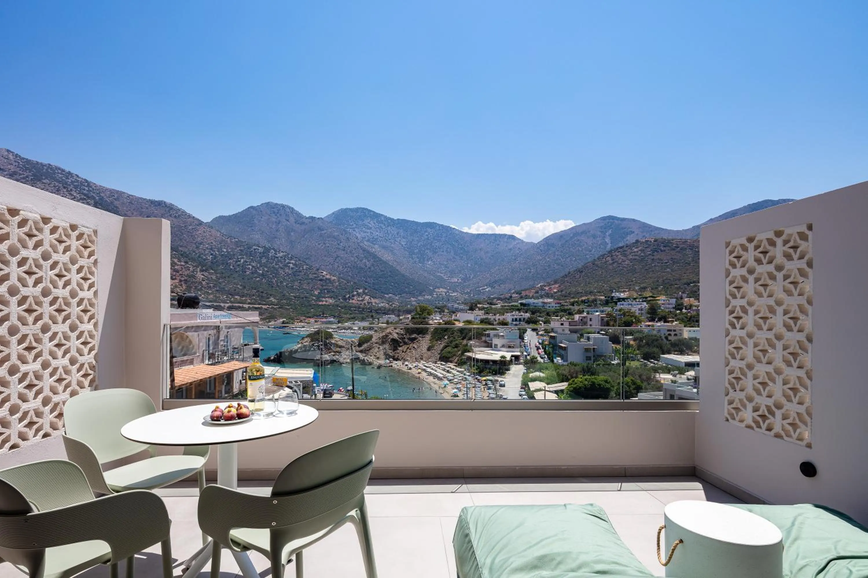 Balcony/Terrace in Mira Mare Luxury Residence