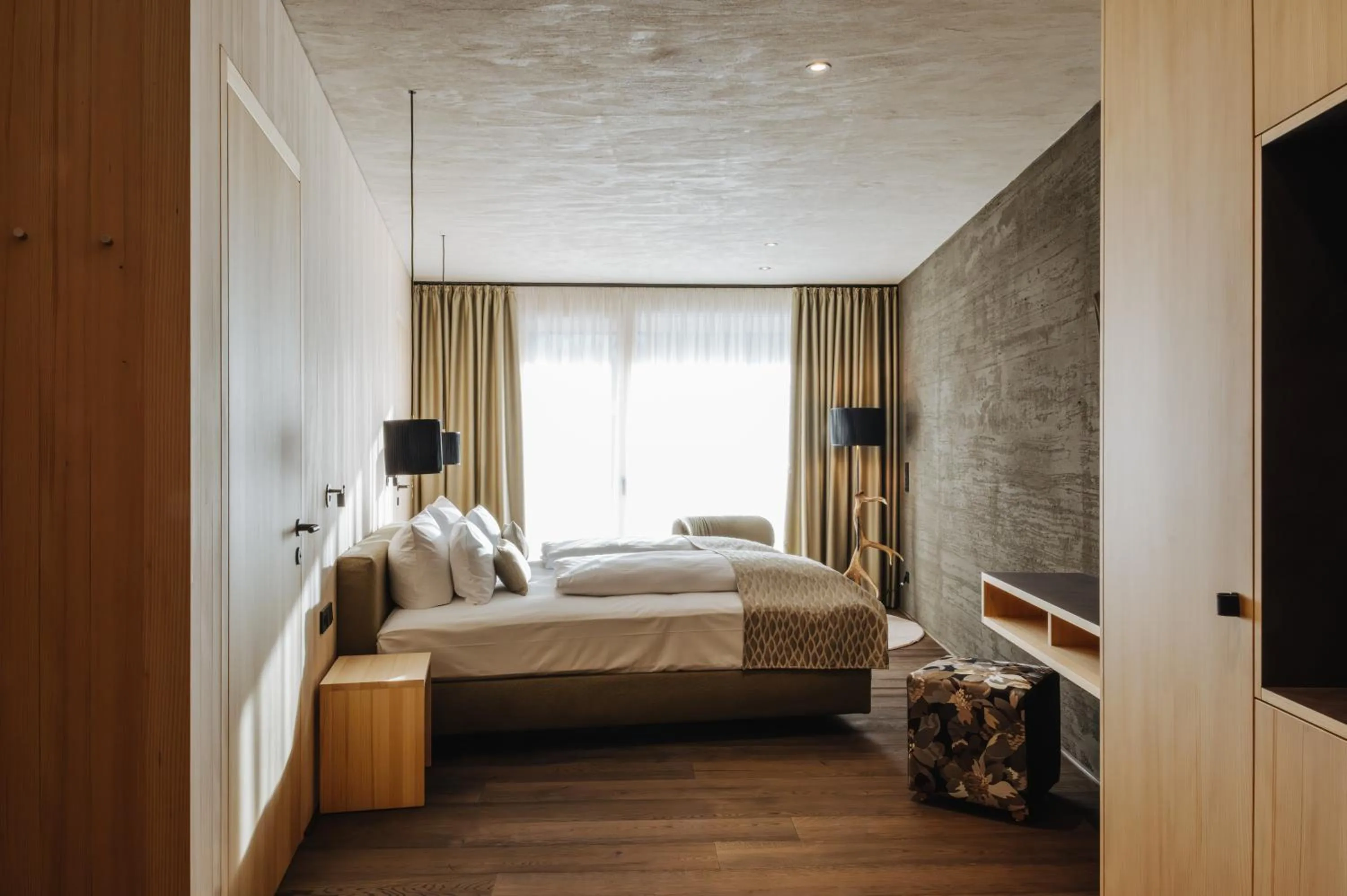 Bed in Torghele's Wald & Fluh