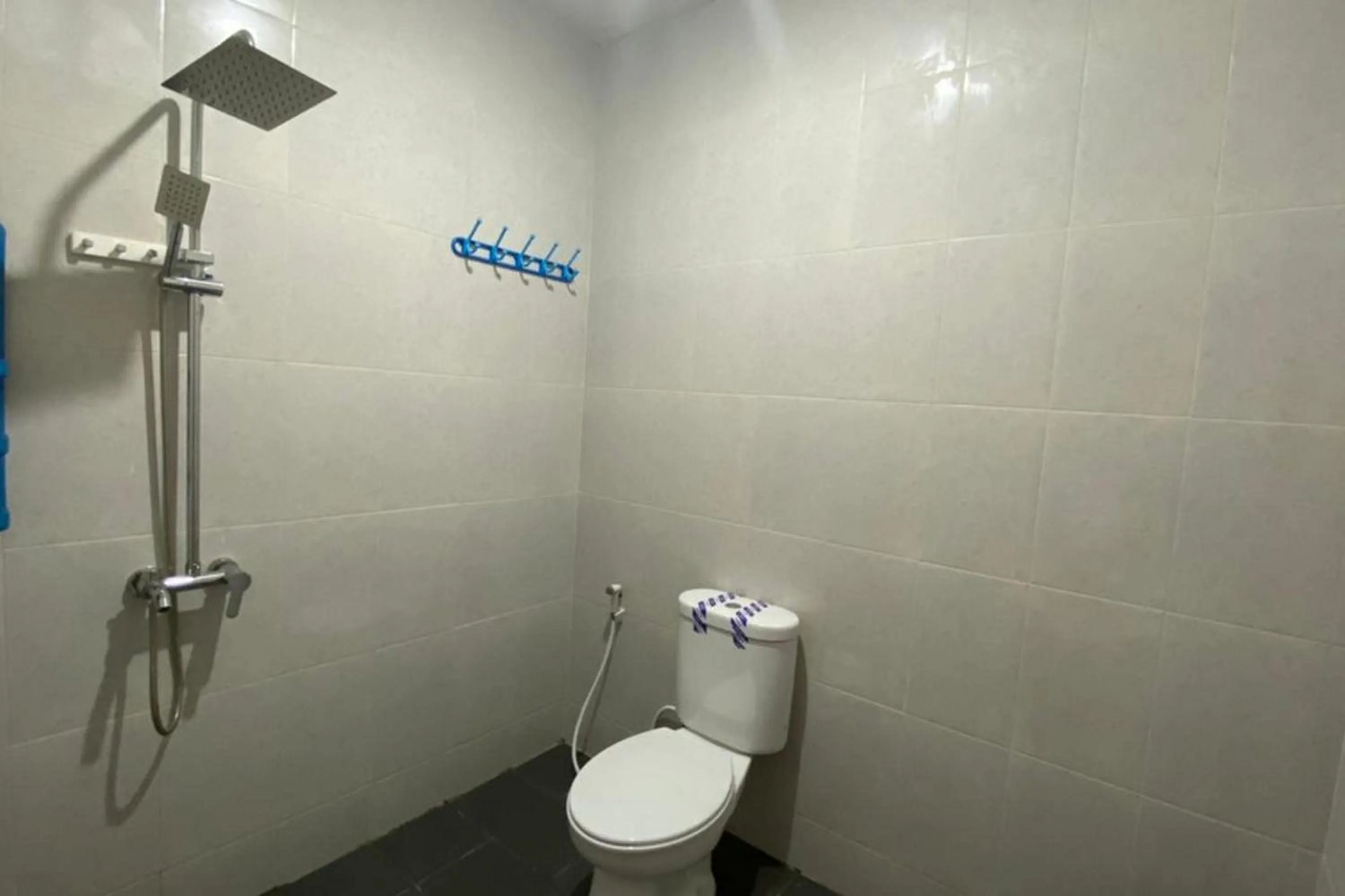 RedDoorz Plus @ Rawamangun