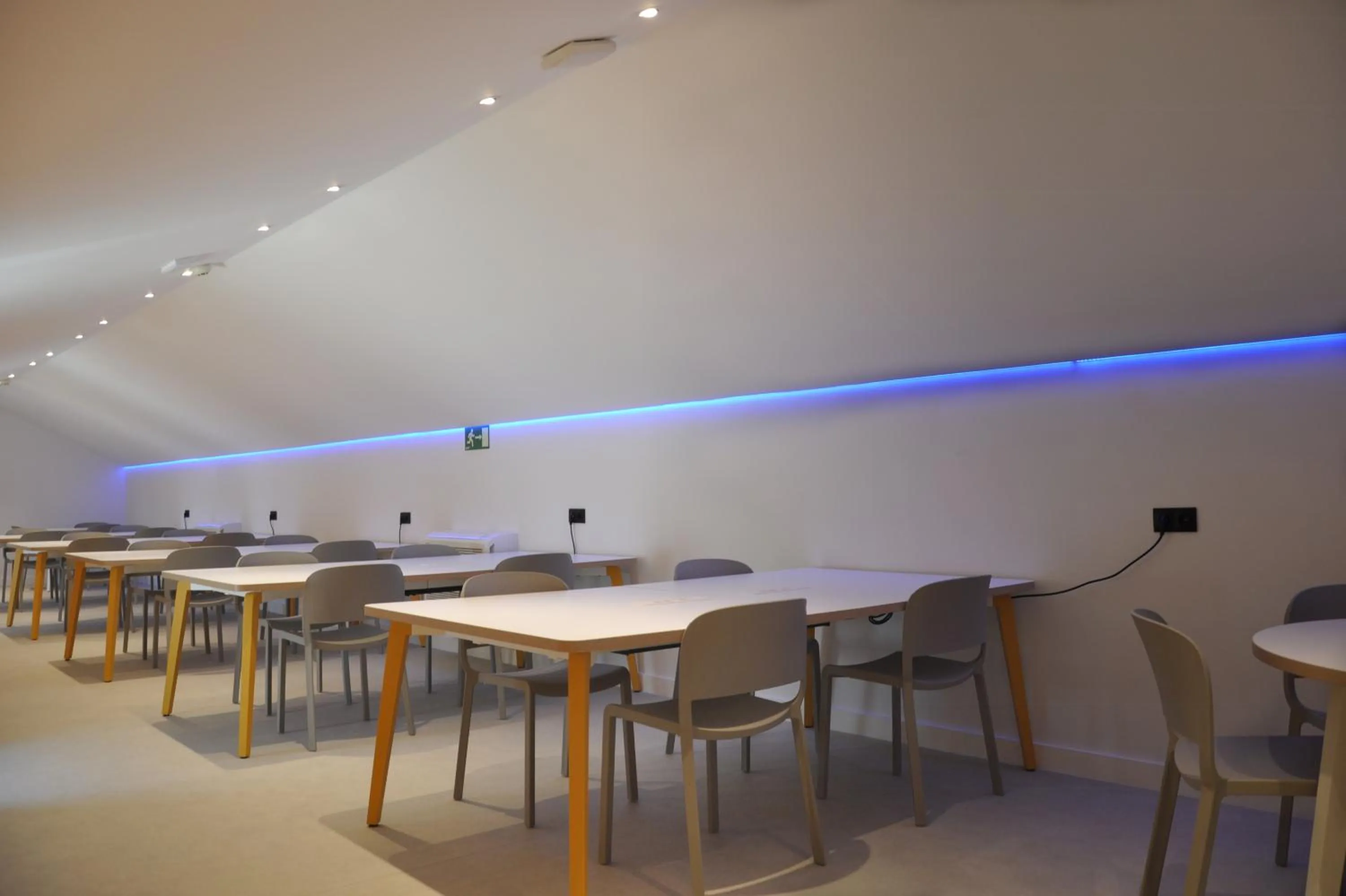 Meeting/conference room in Residencia Universitaria Resa Málaga Centro