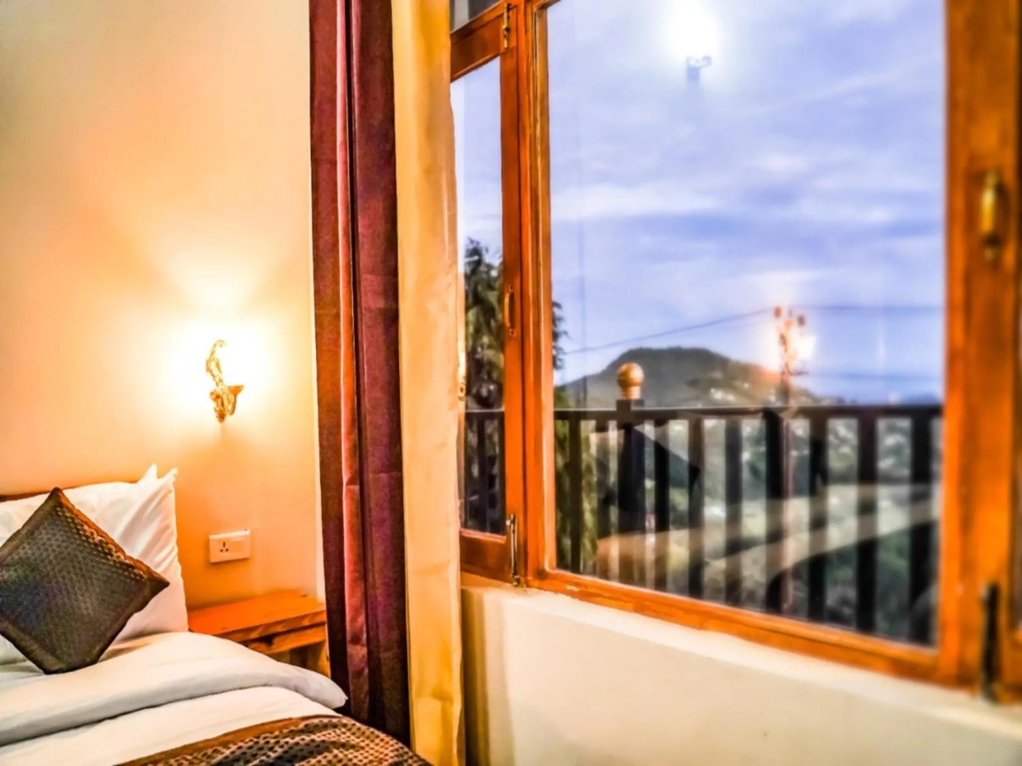Bedroom, Bed in LA Riqueza Kanatal - Mountain View Rooms - Best Location - Amazing Food - Close to Jungle Safari & Adventure Activities