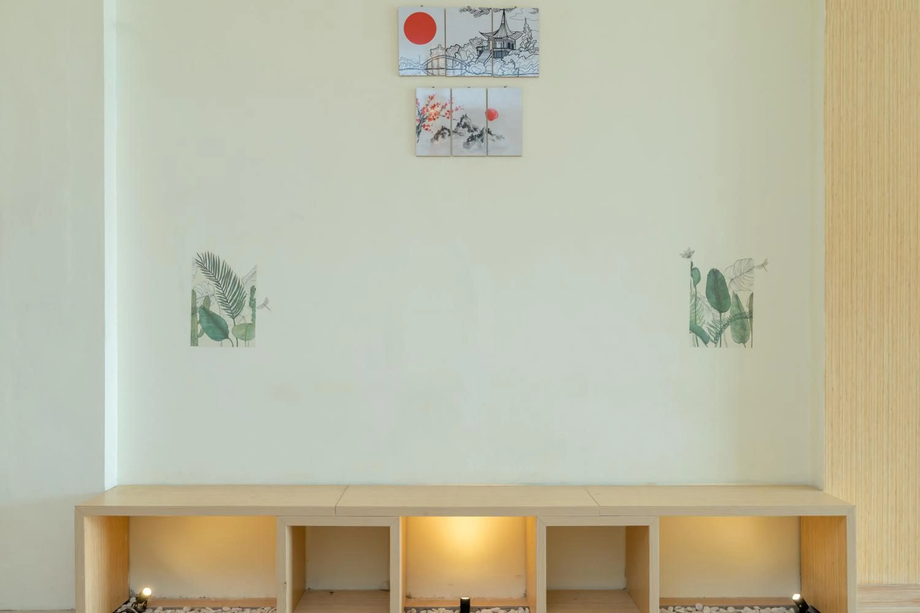 Property building in RedDoorz Plus Near RS Royal Taruma Grogol