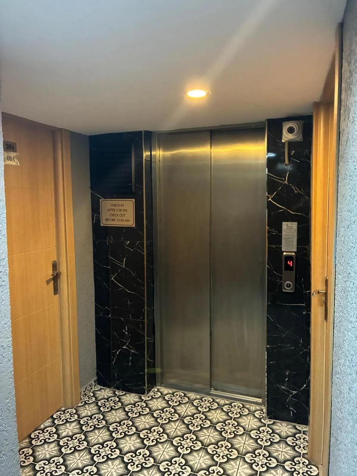 elevator in Grey House Apartments & Suites Istanbul