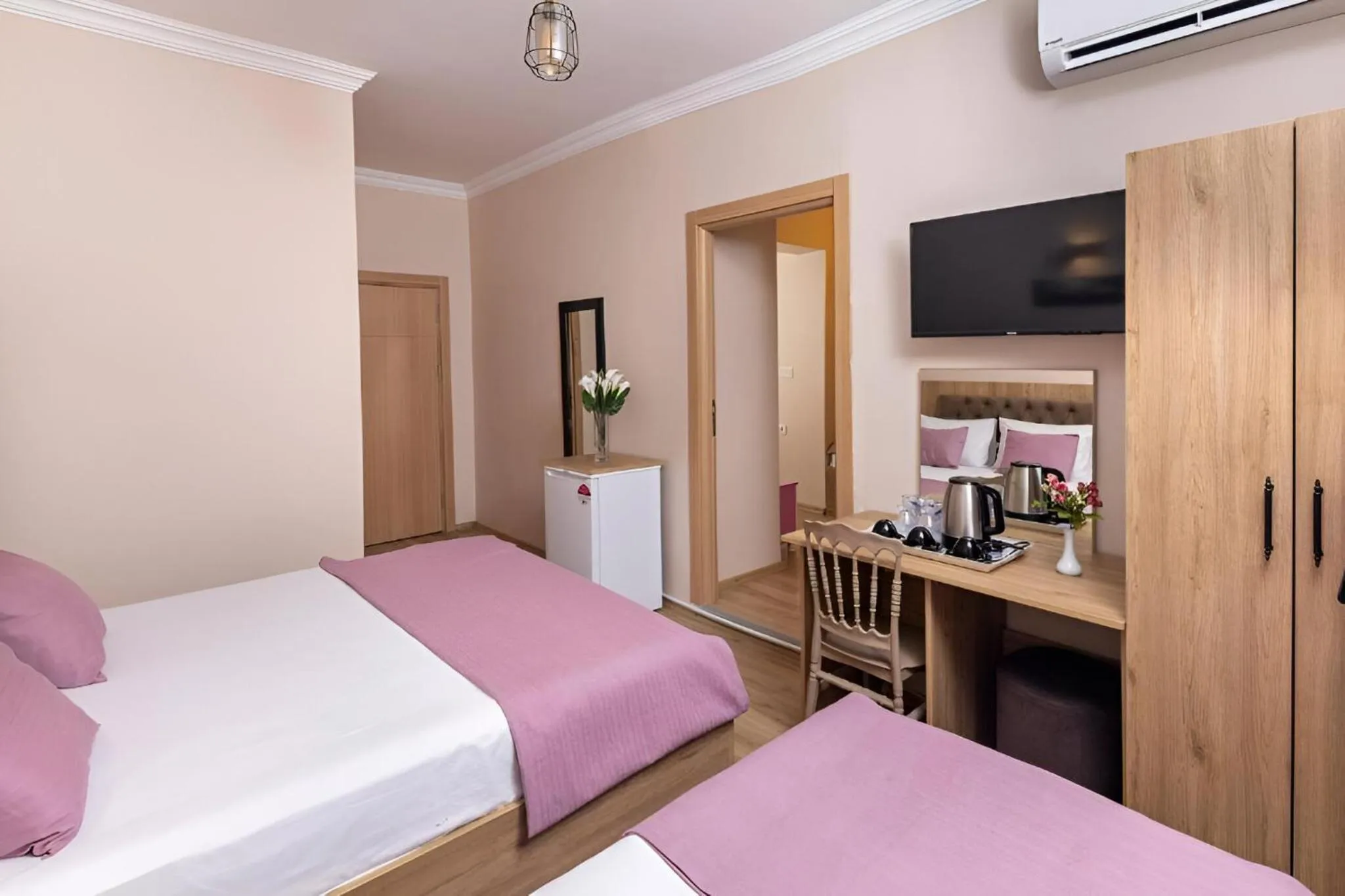 Bed in Grey House Apartments & Suites Istanbul