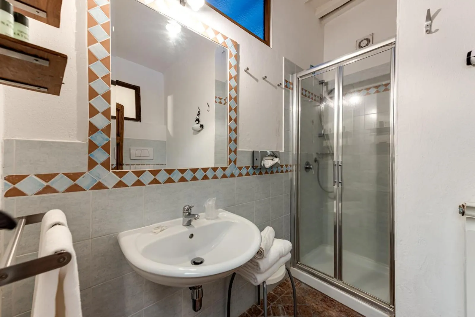 Shower in b&b BORGO CAPITANO COLLECTION Albergo diffuso - Centro Storico