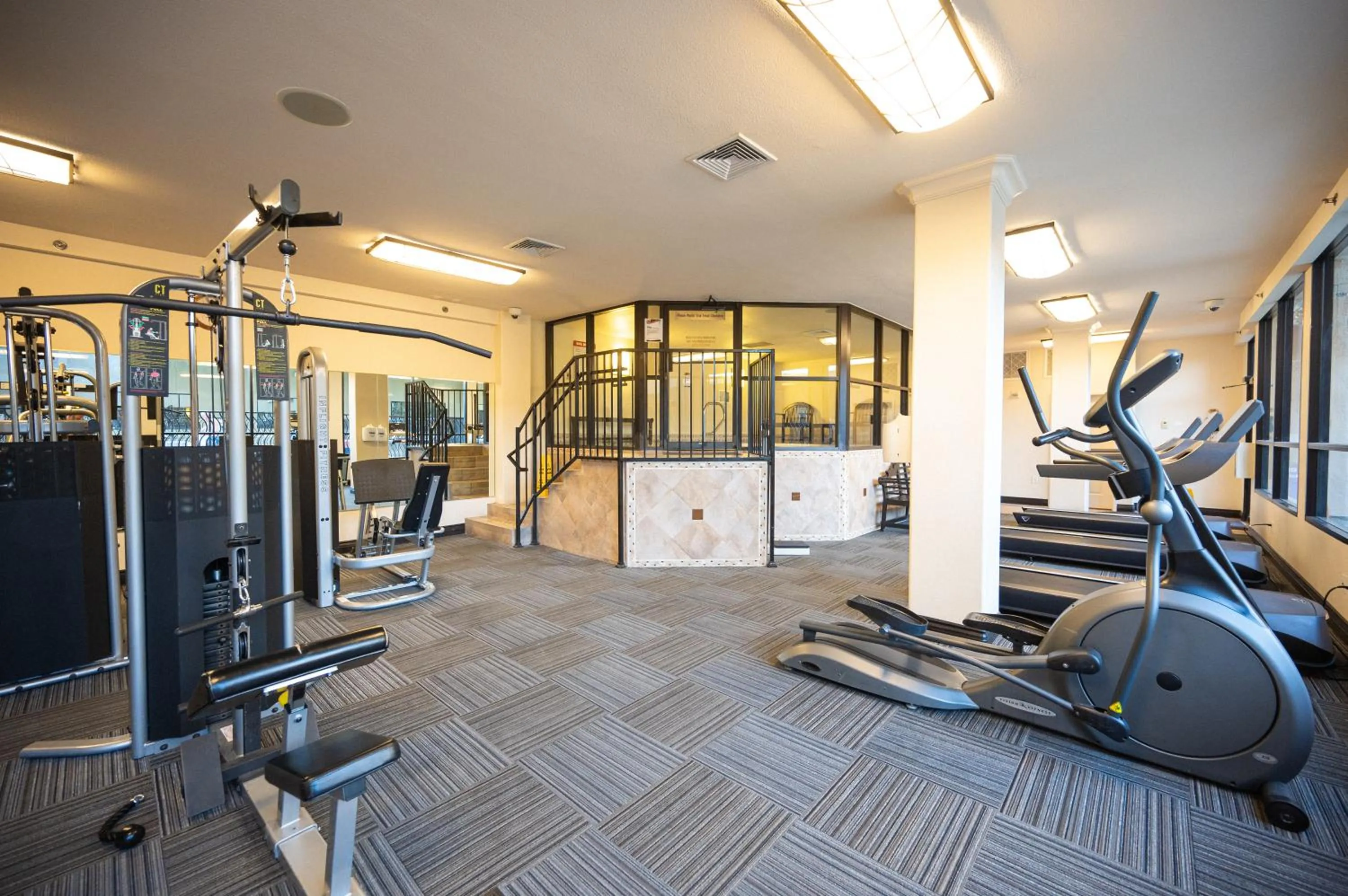 Fitness centre/facilities in Penthouse on the strip - 6 Comfy beds!!!