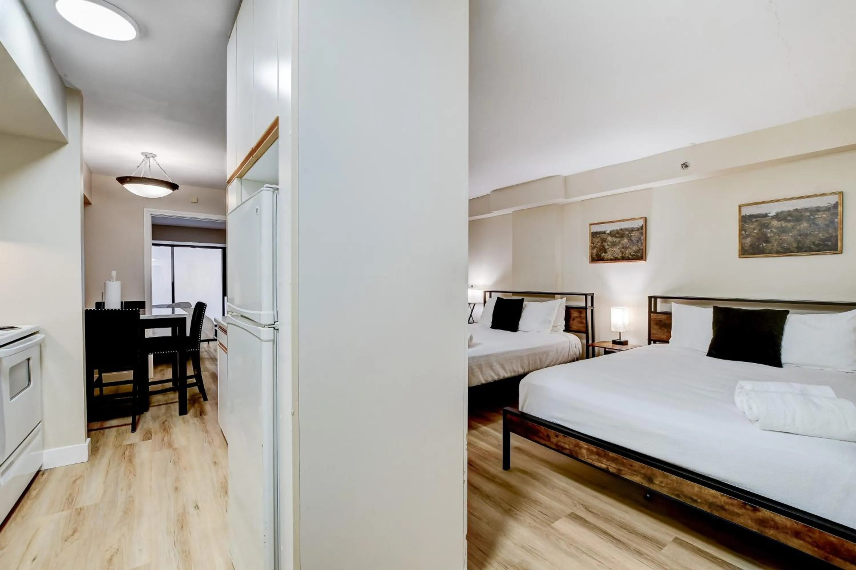 Bed in Penthouse on the strip - 6 Comfy beds!!!