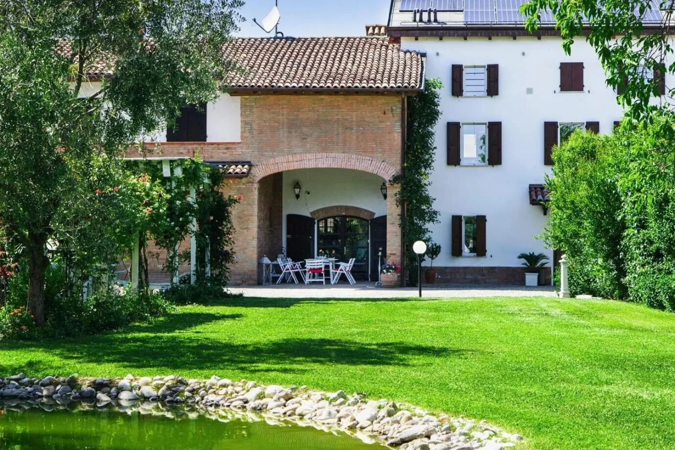 Property building in Ca' Ross