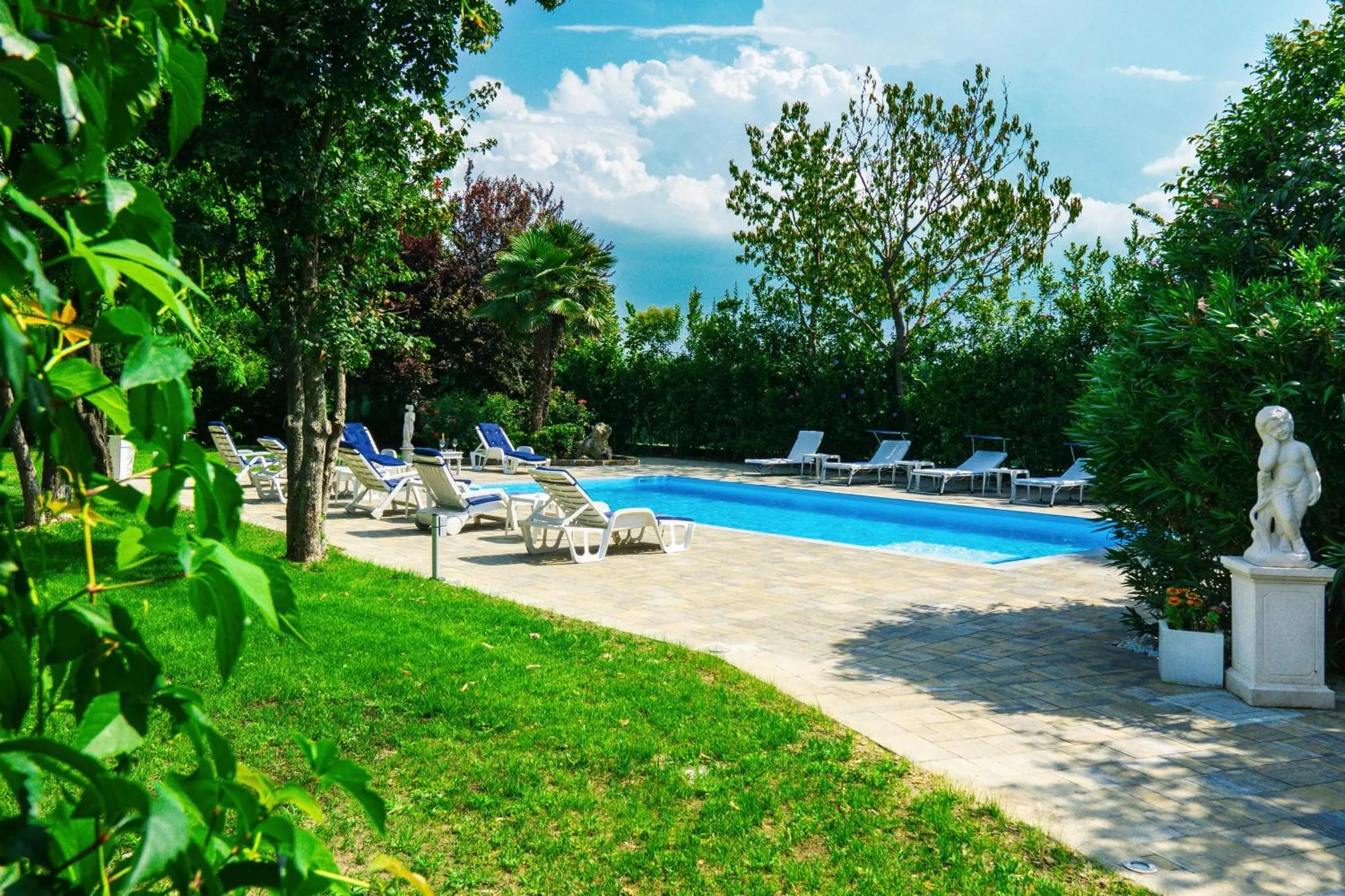 Swimming pool in Ca' Ross