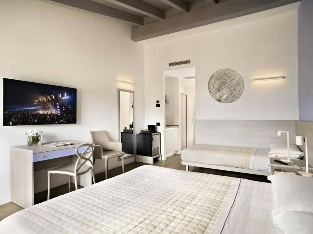 Bed in Residence Caffè Maya