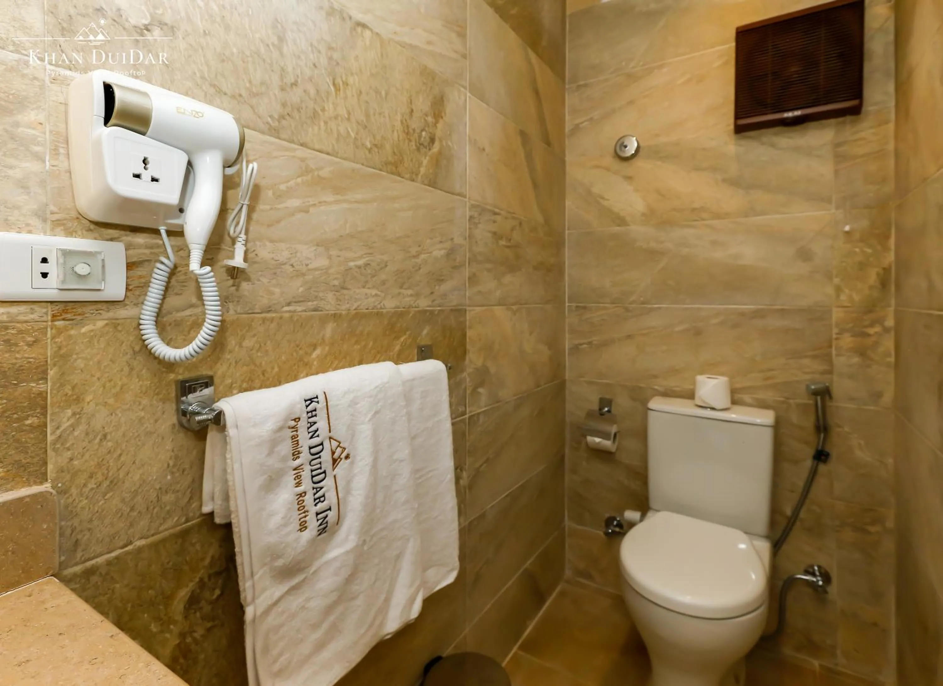 Toilet in Khan Duidar Inn - Pyramids View Rooftop