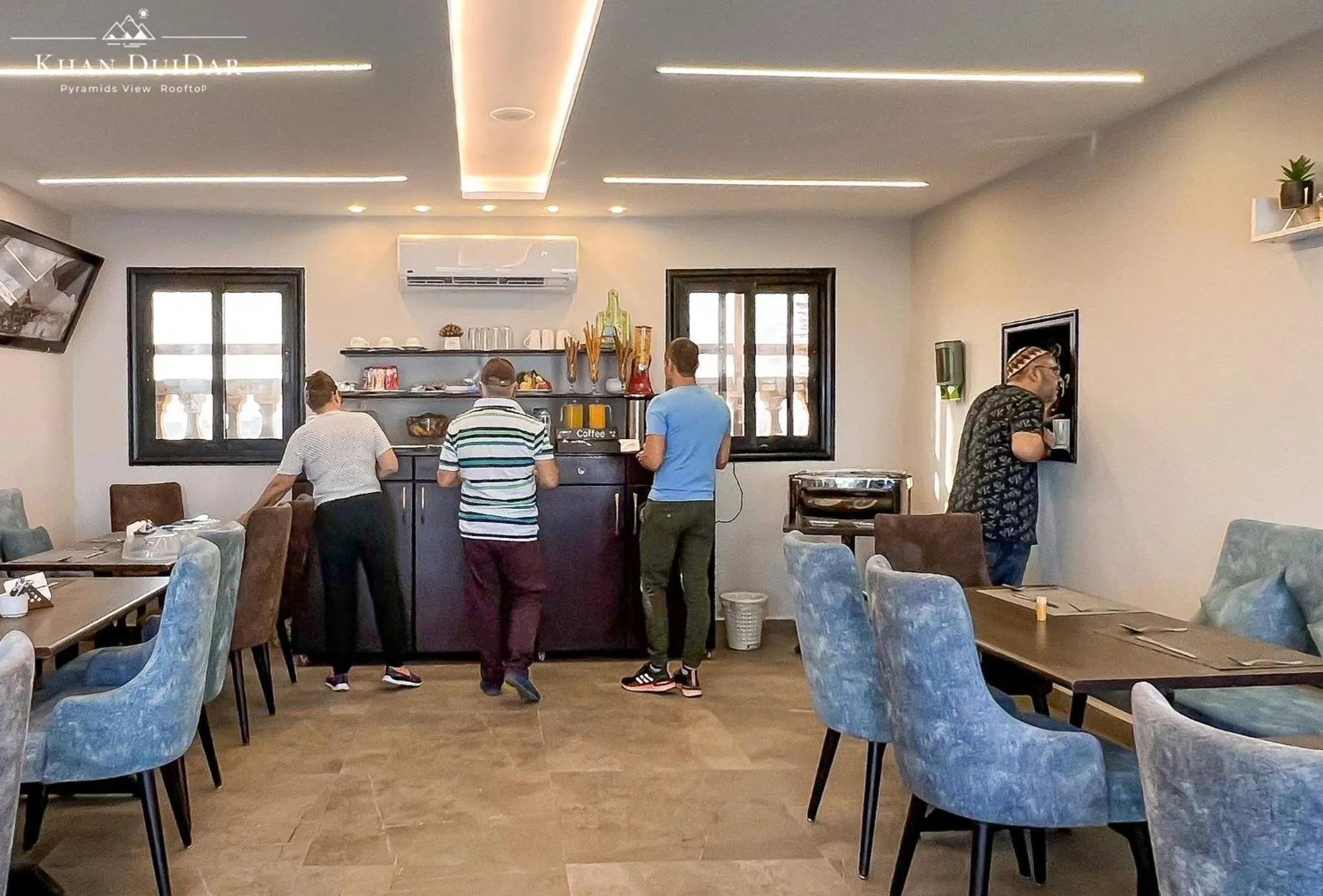 Restaurant/places to eat in Khan Duidar Inn - Pyramids View Rooftop