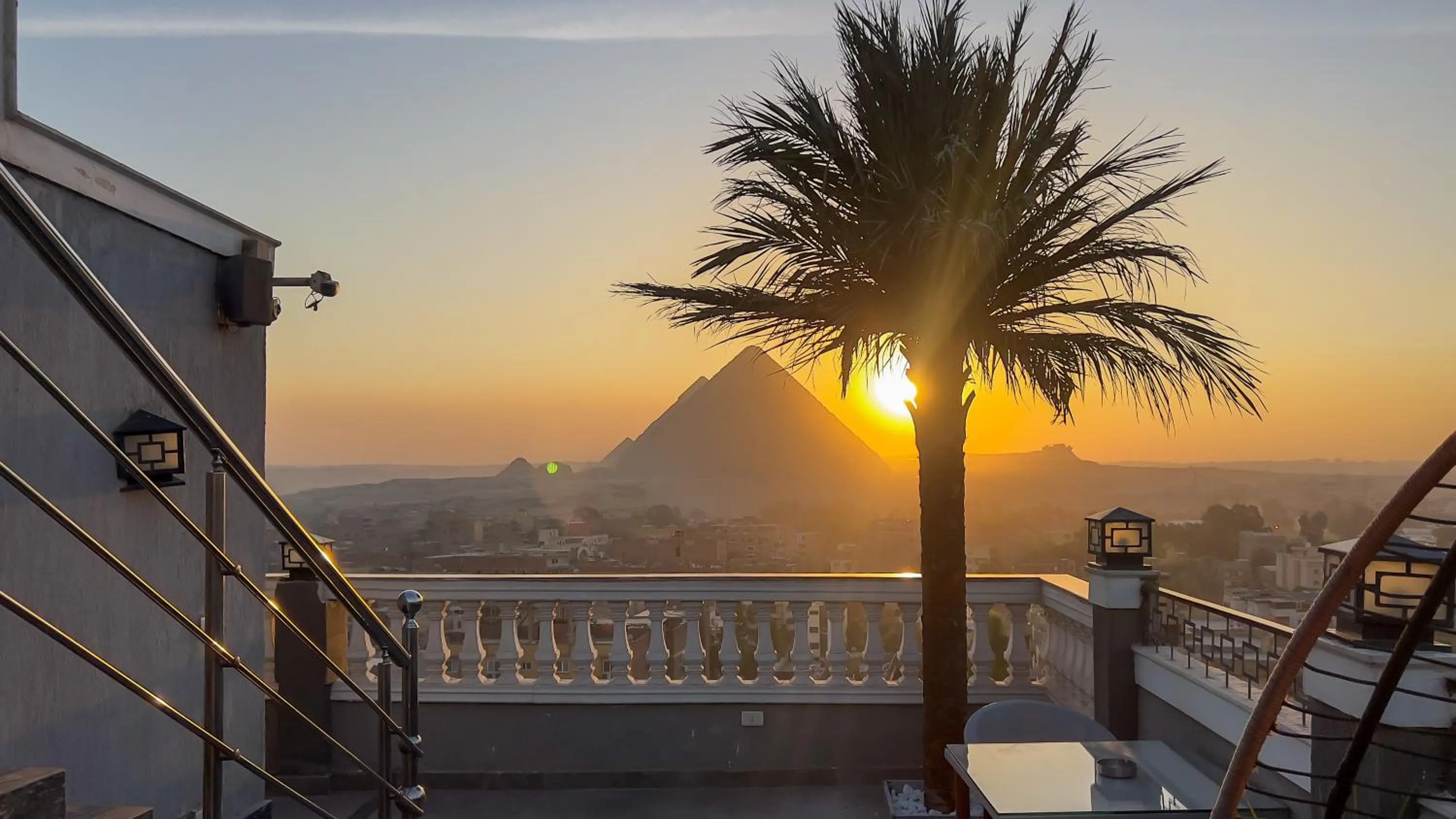 Balcony/Terrace in Khan Duidar Inn - Pyramids View Rooftop