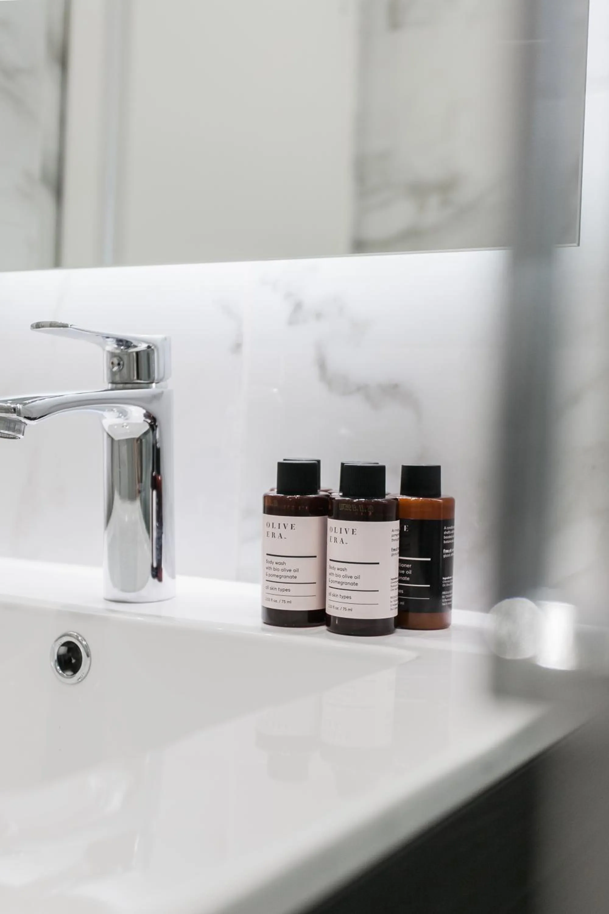 Bathroom in WYZ Athens Apartments by UPSTREET