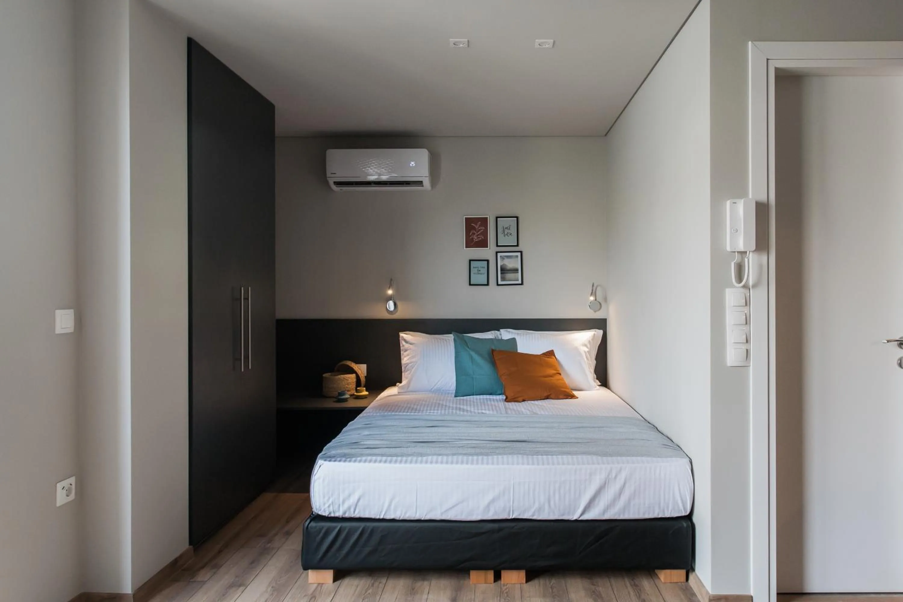 Bedroom, Bed in WYZ Athens Apartments by UPSTREET