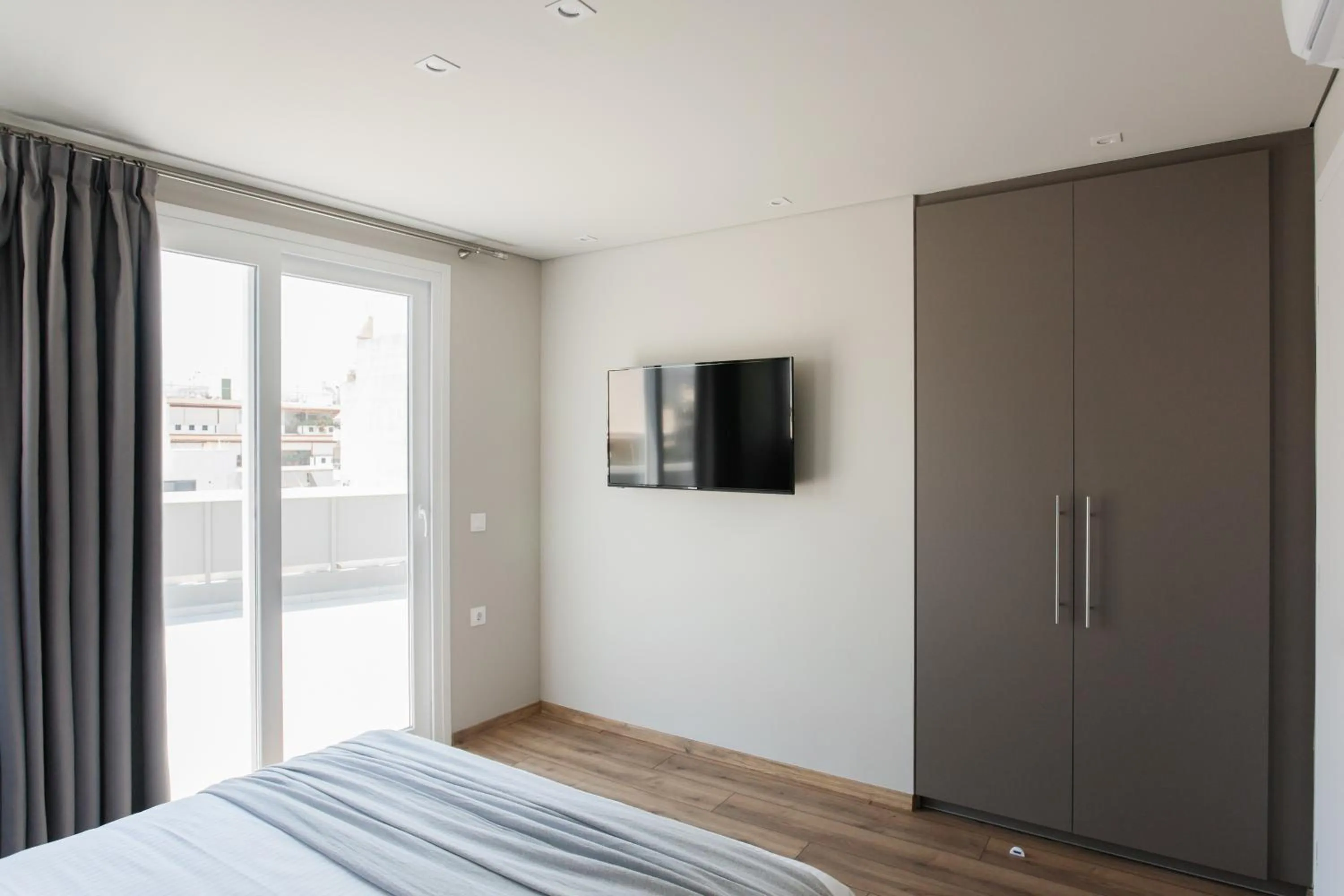 Bedroom, Bed in WYZ Athens Apartments by UPSTREET