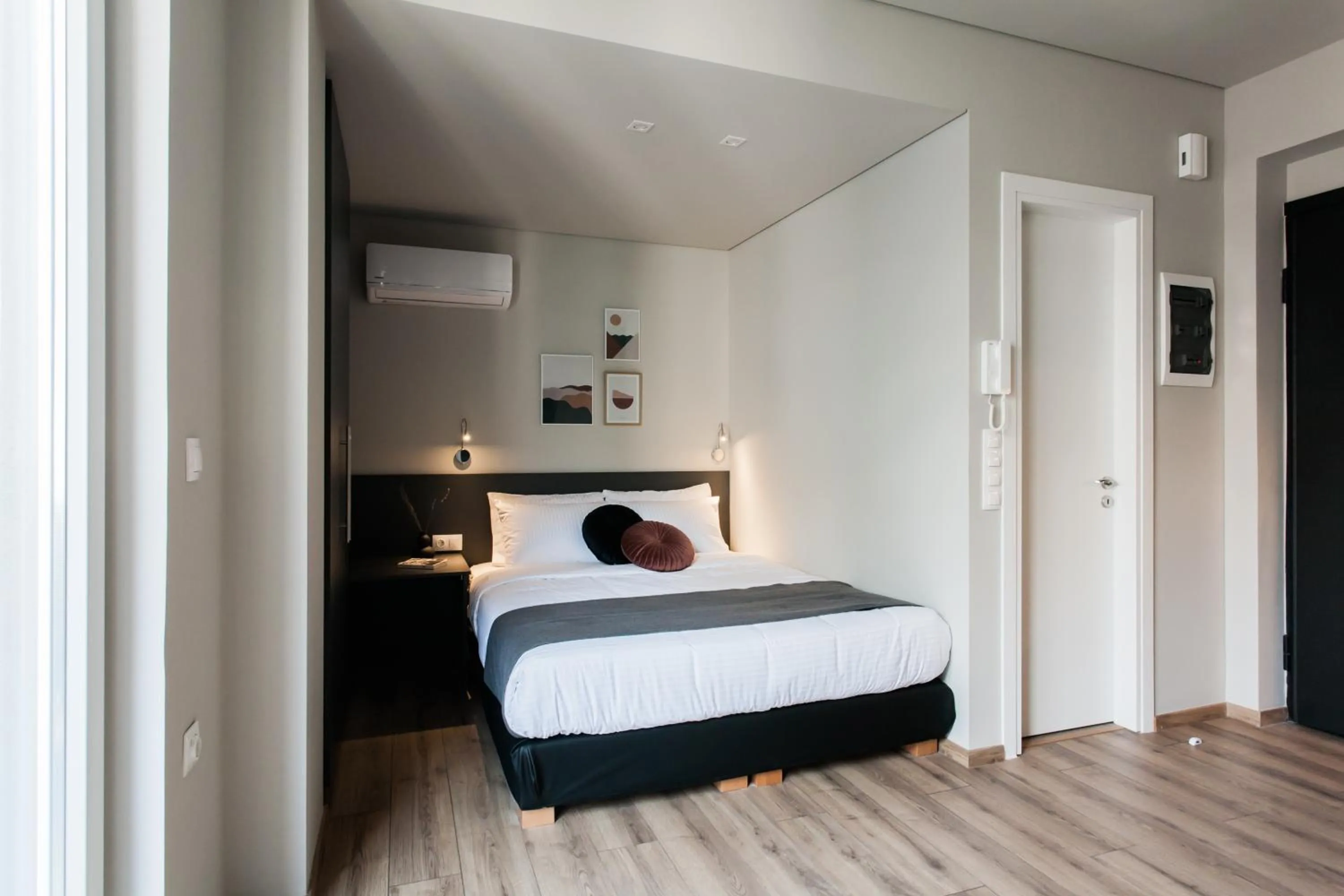 Bedroom, Bed in WYZ Athens Apartments by UPSTREET