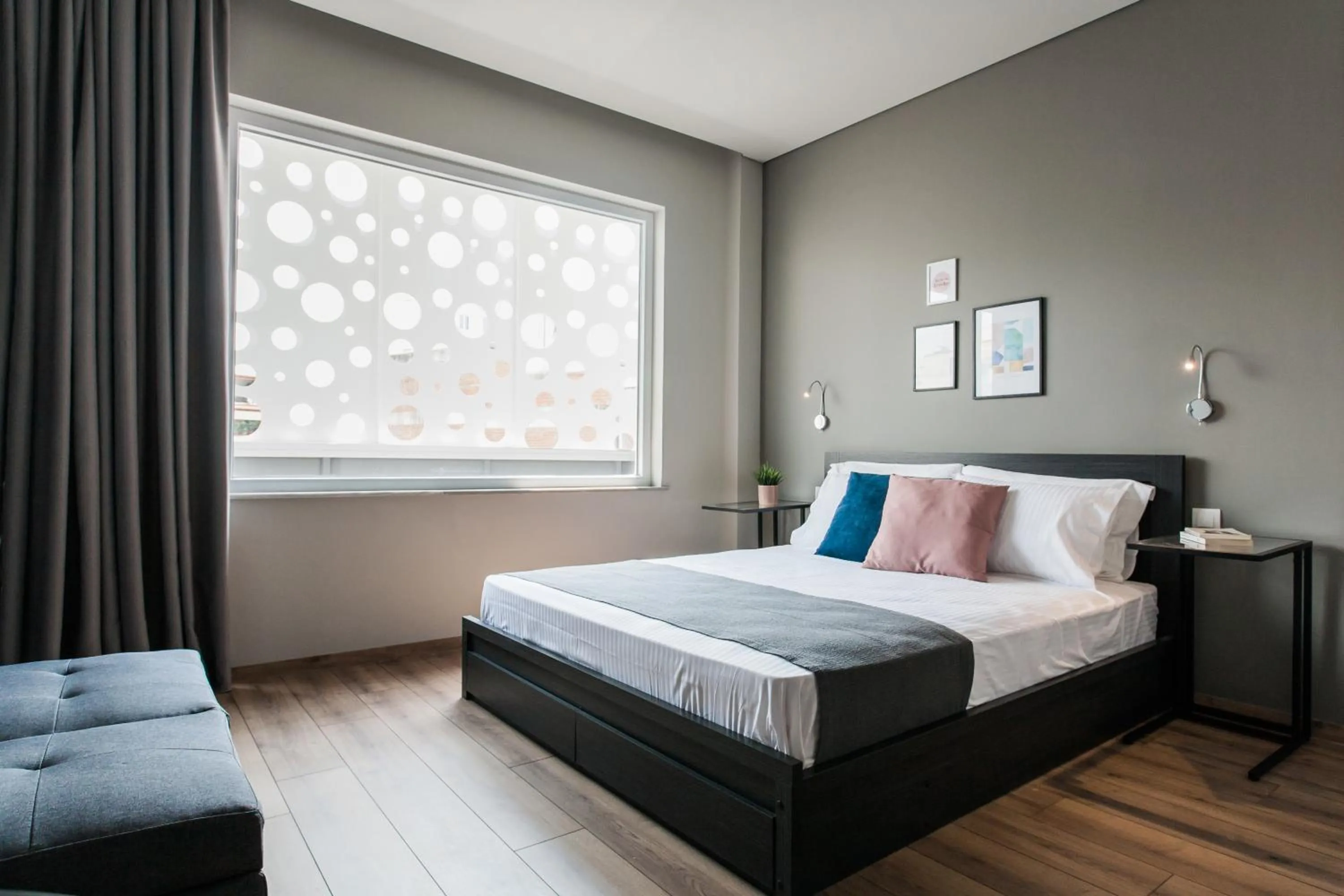 Bed in WYZ Athens Apartments by UPSTREET