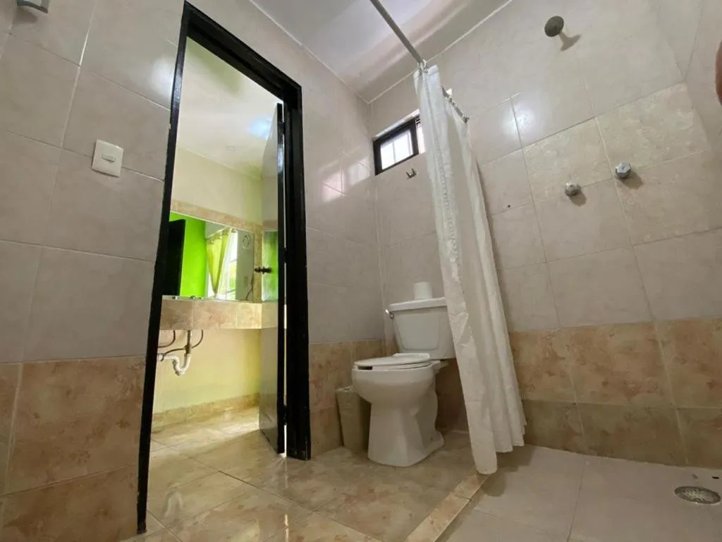 Bathroom in HC International by R&T