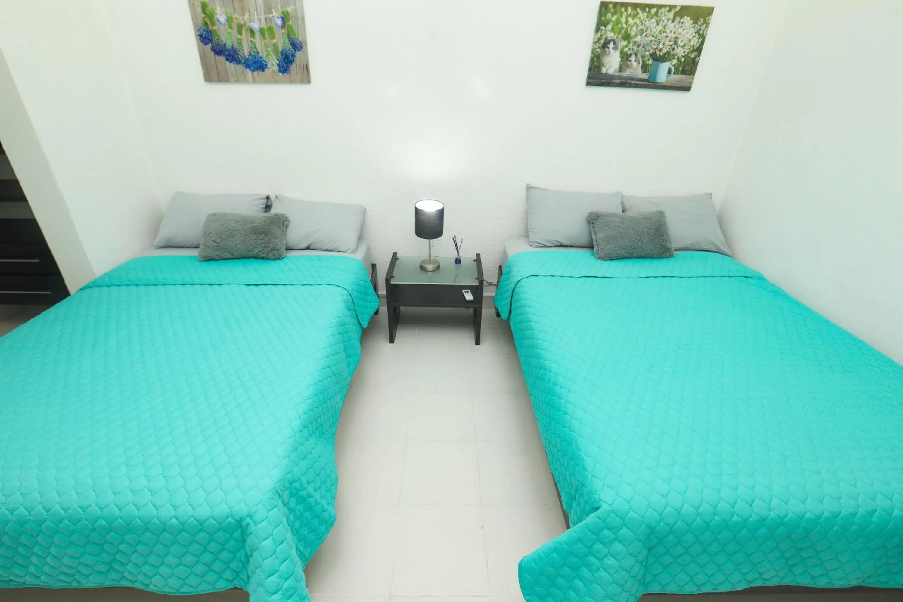 Bed in Depa de 3 habs, 3 baños y piscina (Zona Hotelera)