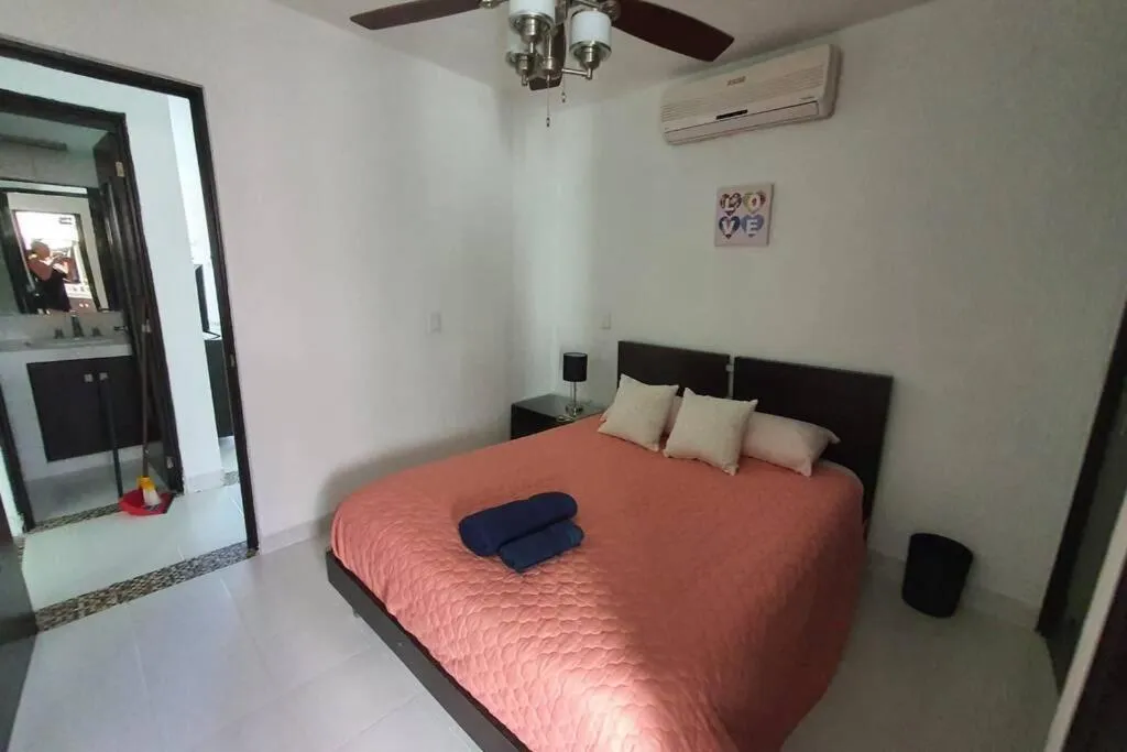 Bed in Depa de 3 habs, 3 baños y piscina (Zona Hotelera)