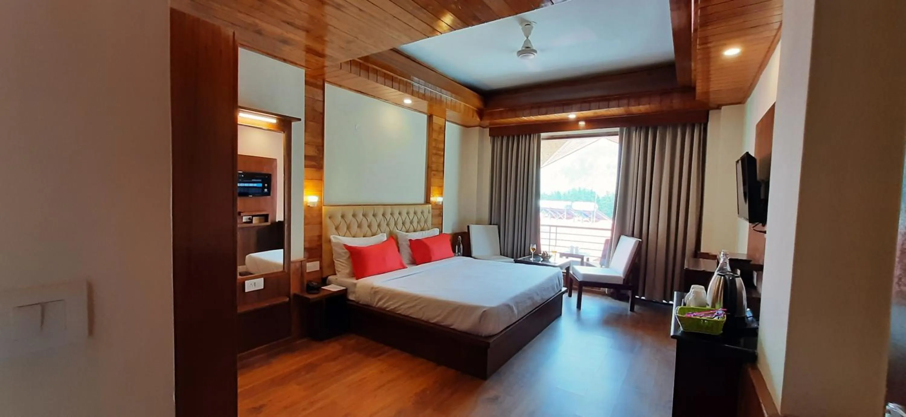 Bed in Mastiff Xanadu