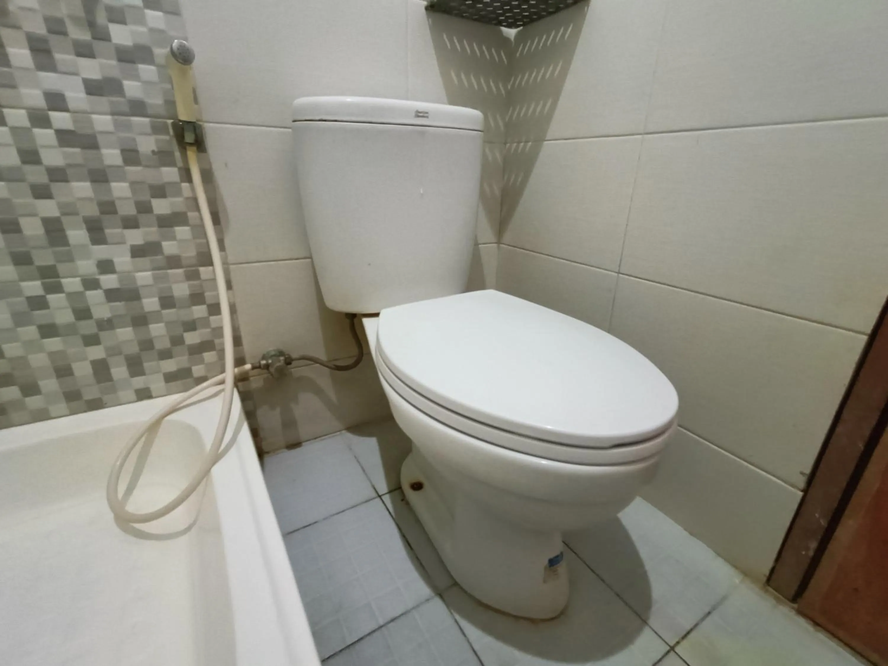 Balqies Homestay Syariah Makassar Mitra RedDoorz