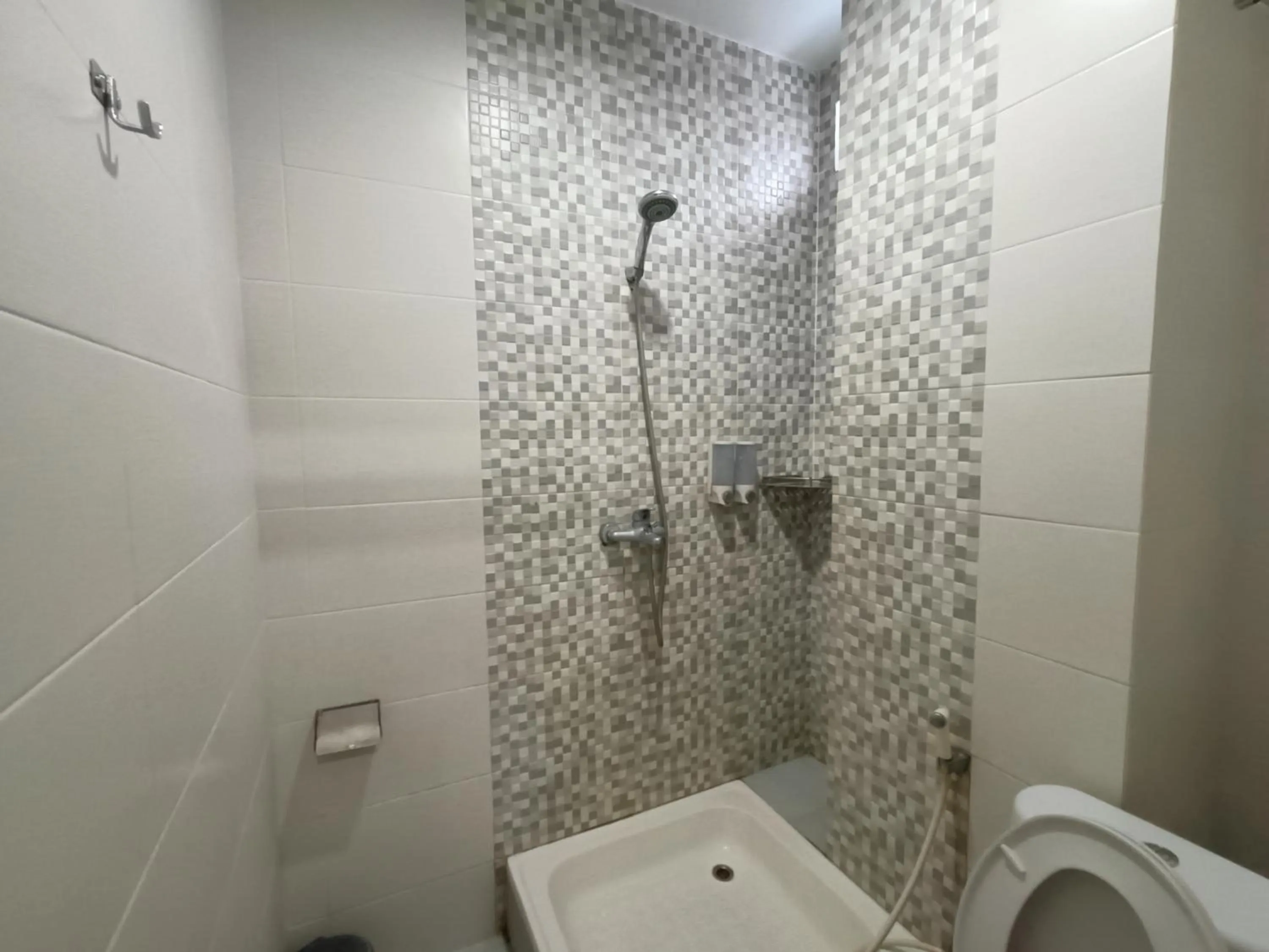 Balqies Homestay Syariah Makassar Mitra RedDoorz