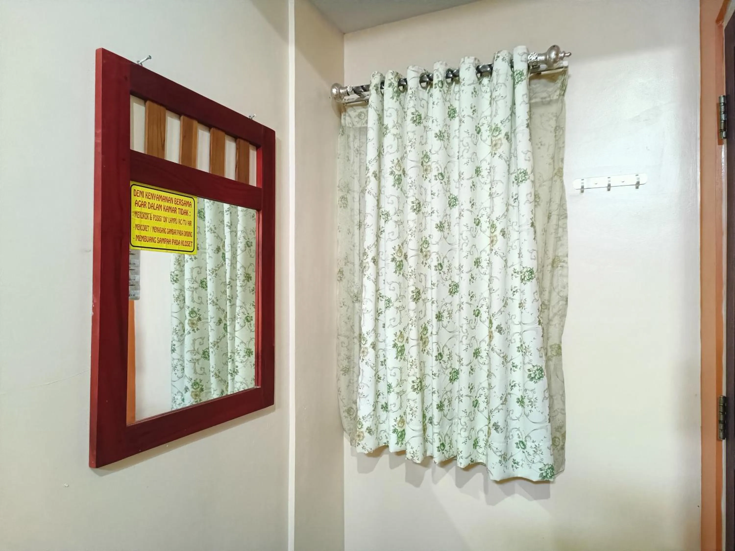 Balqies Homestay Syariah Makassar Mitra RedDoorz