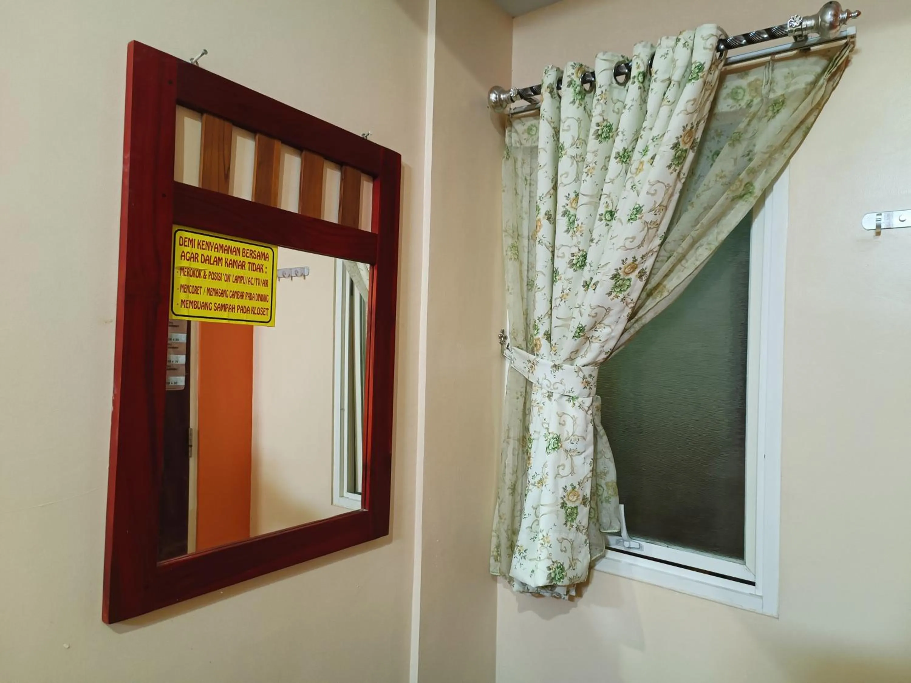 Balqies Homestay Syariah Makassar Mitra RedDoorz