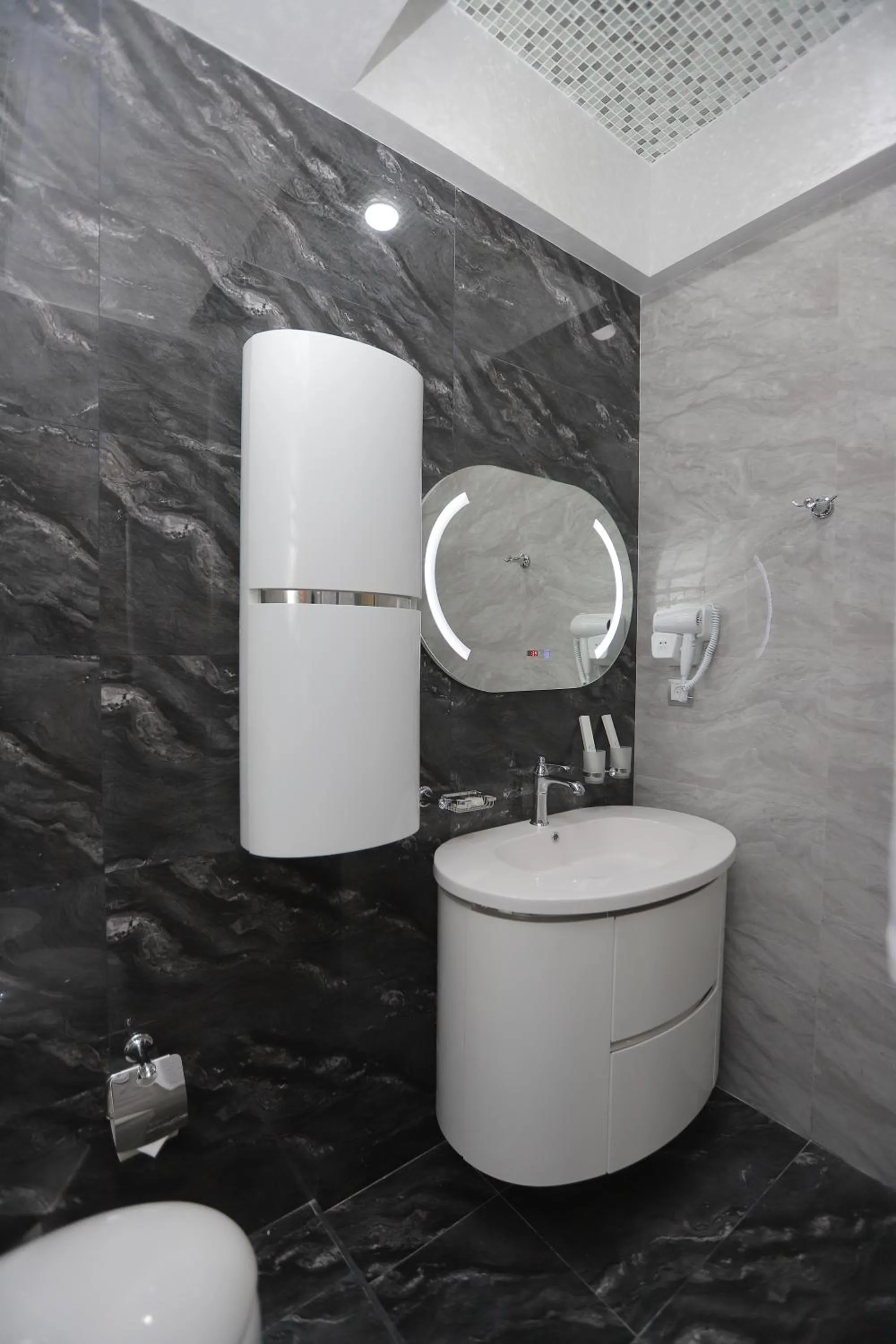 Bathroom in Reikartz Amirun Tashkent